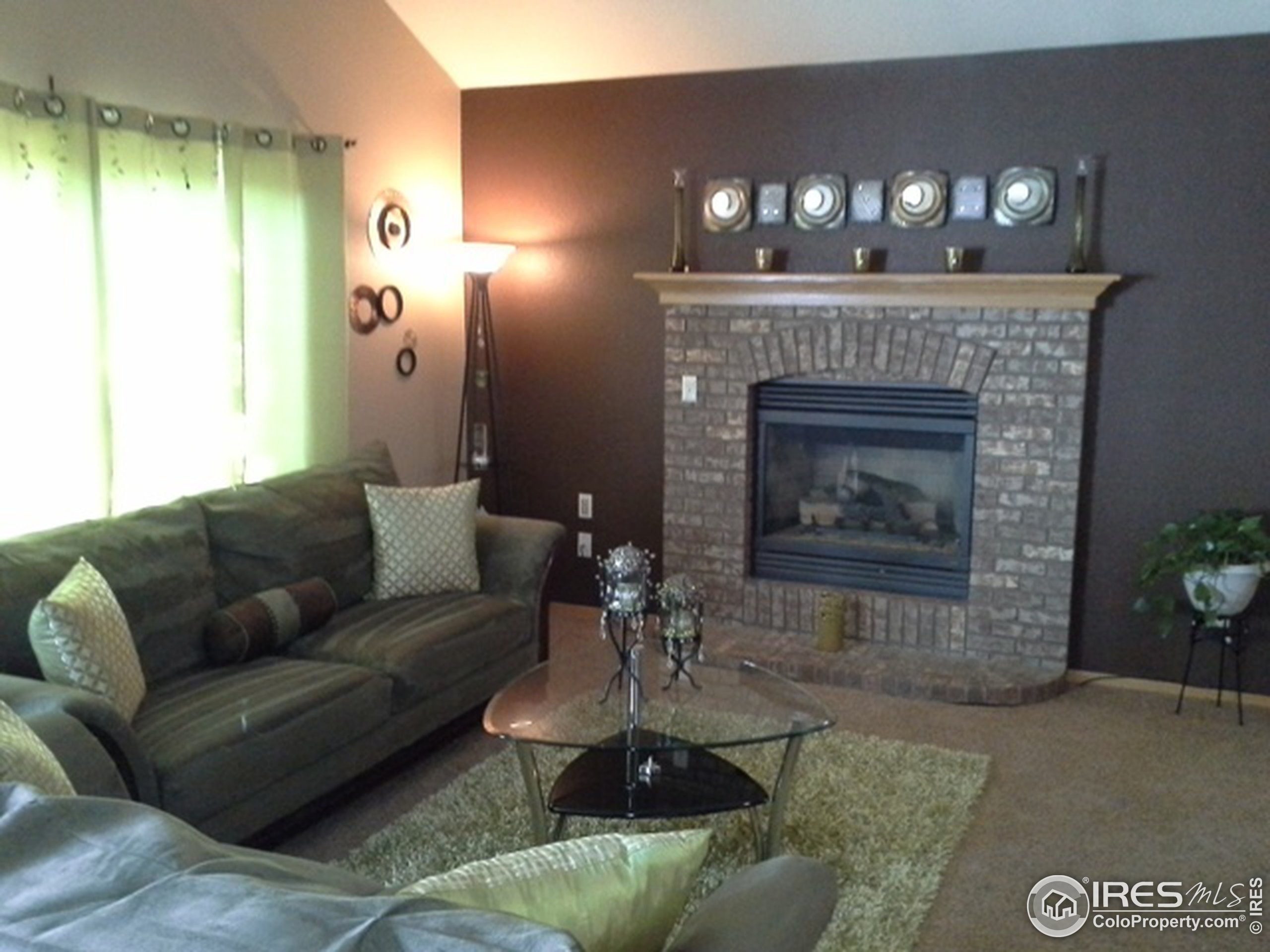 1707 Walnut St 204
