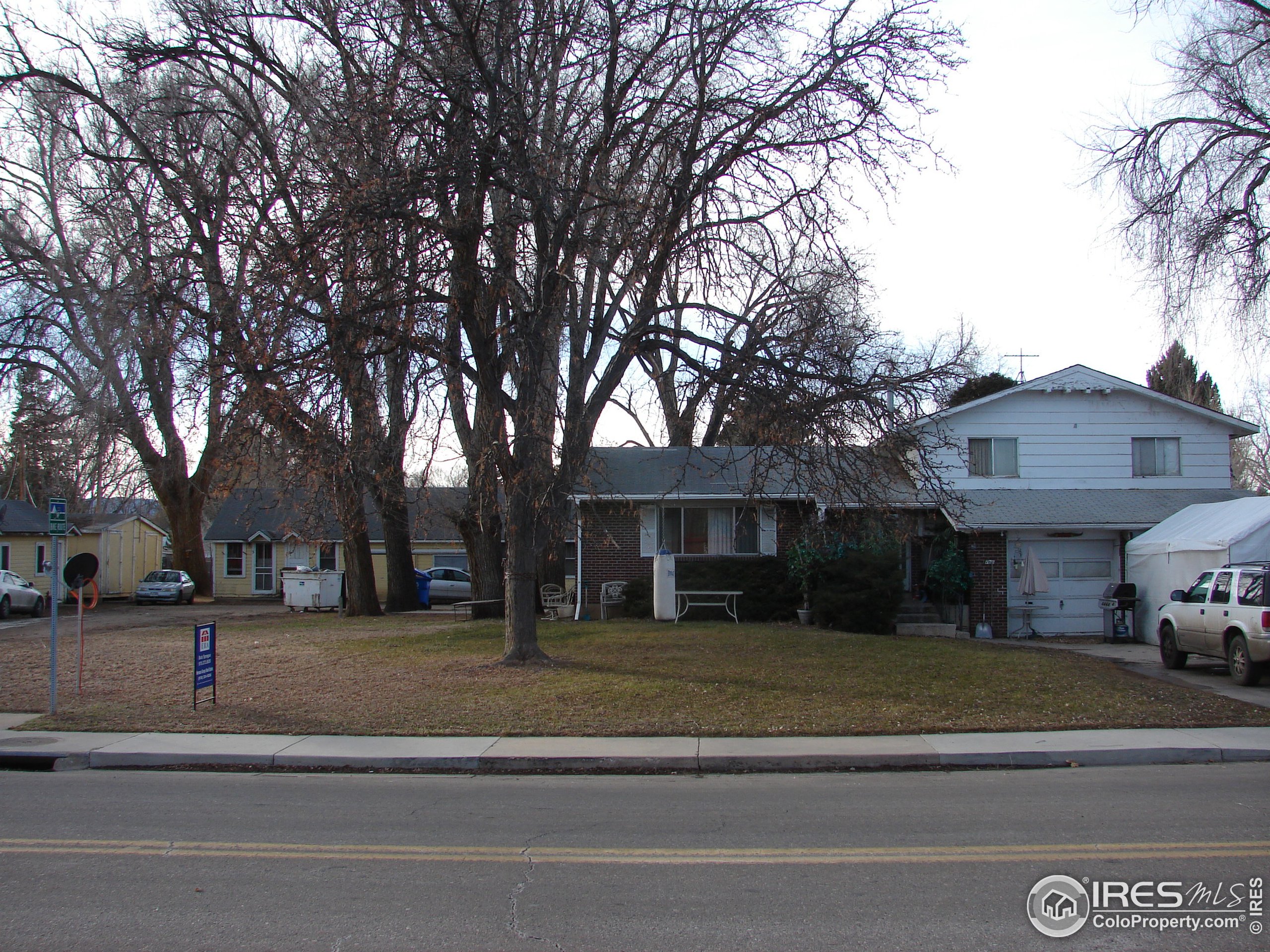 624 Pearl St 404