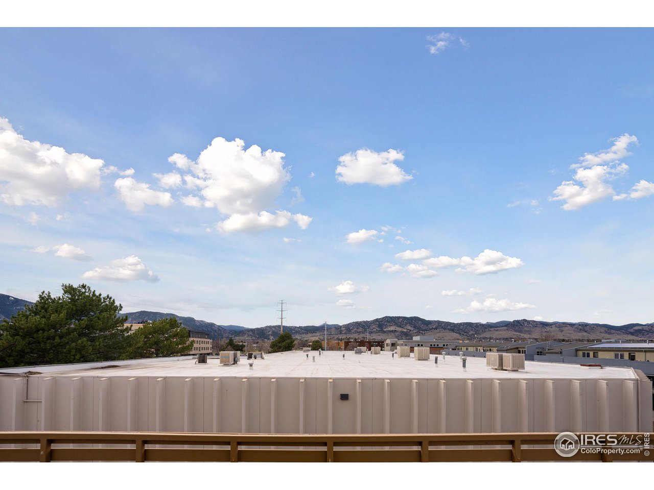 2445 Junction Pl 304