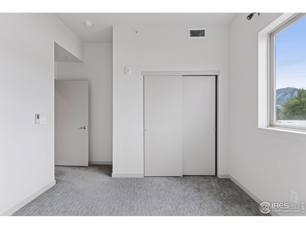 2445 Junction Pl 304