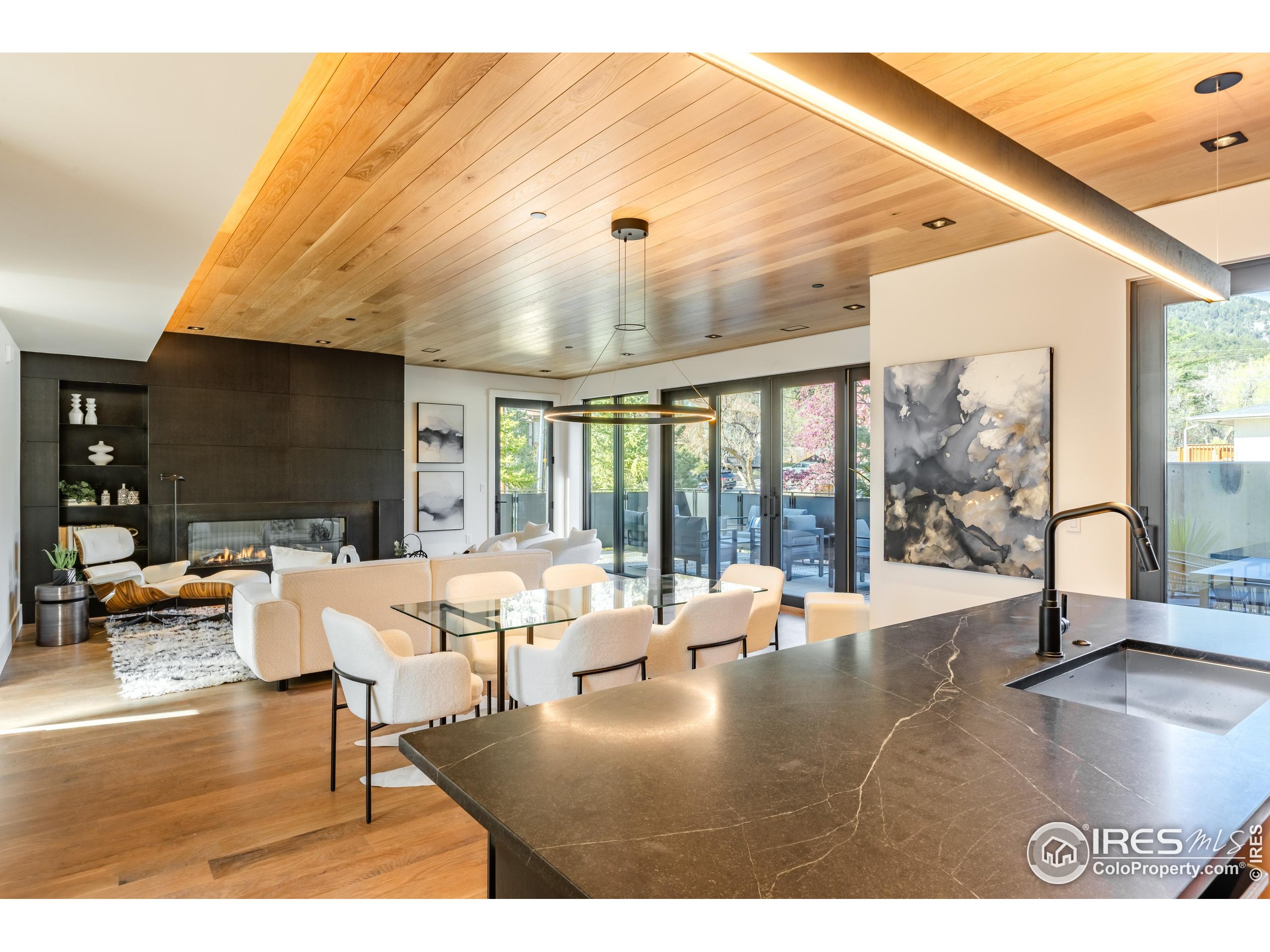 358 Arapahoe Ave C