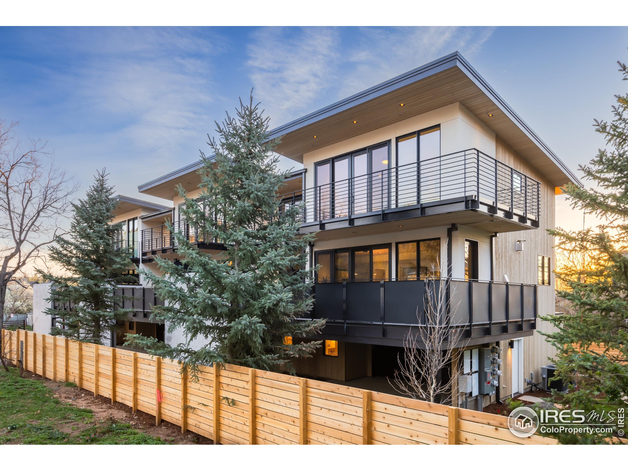 358 Arapahoe Ave C