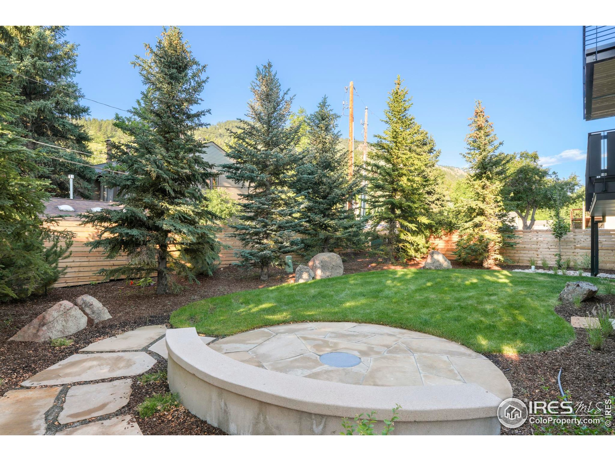 358 Arapahoe Ave C