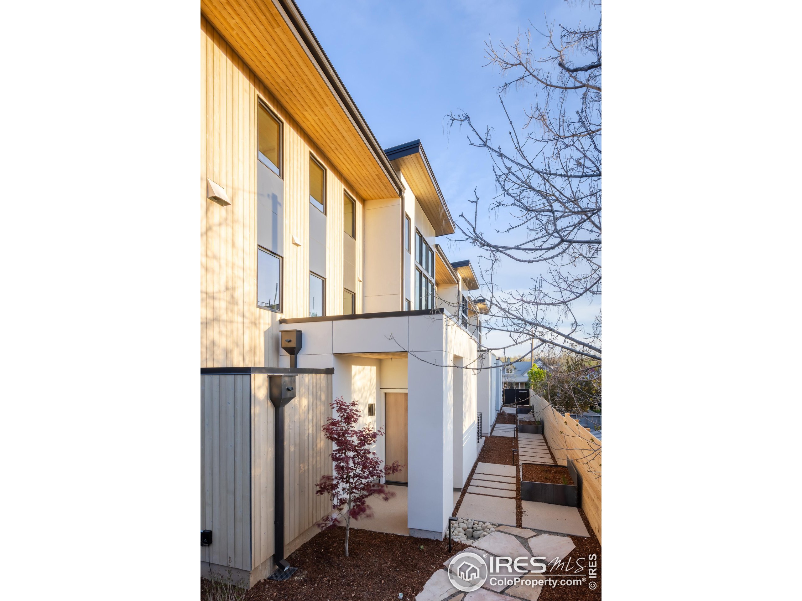 358 Arapahoe Ave C