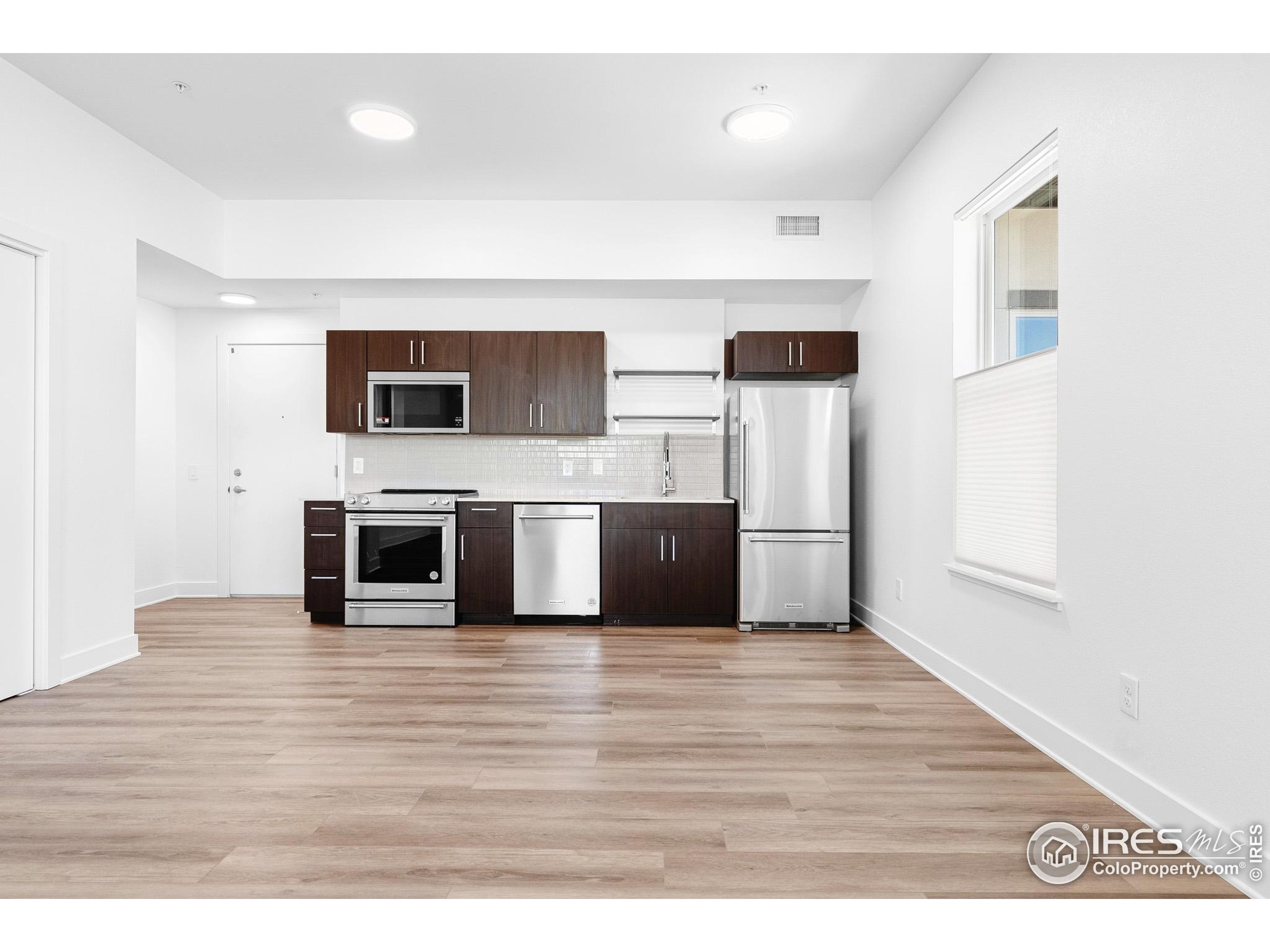 1707 Walnut St 207