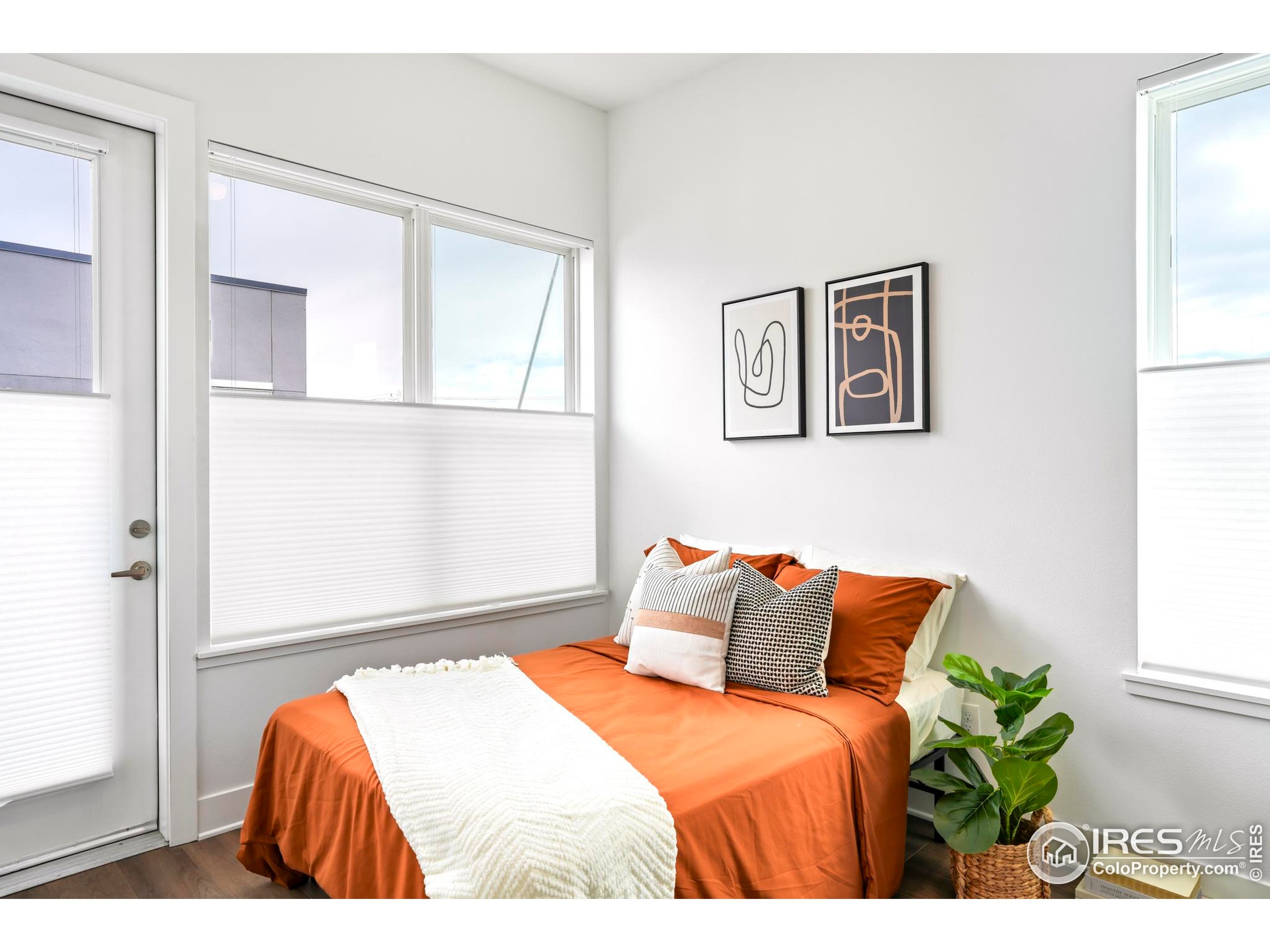 1707 Walnut St 306