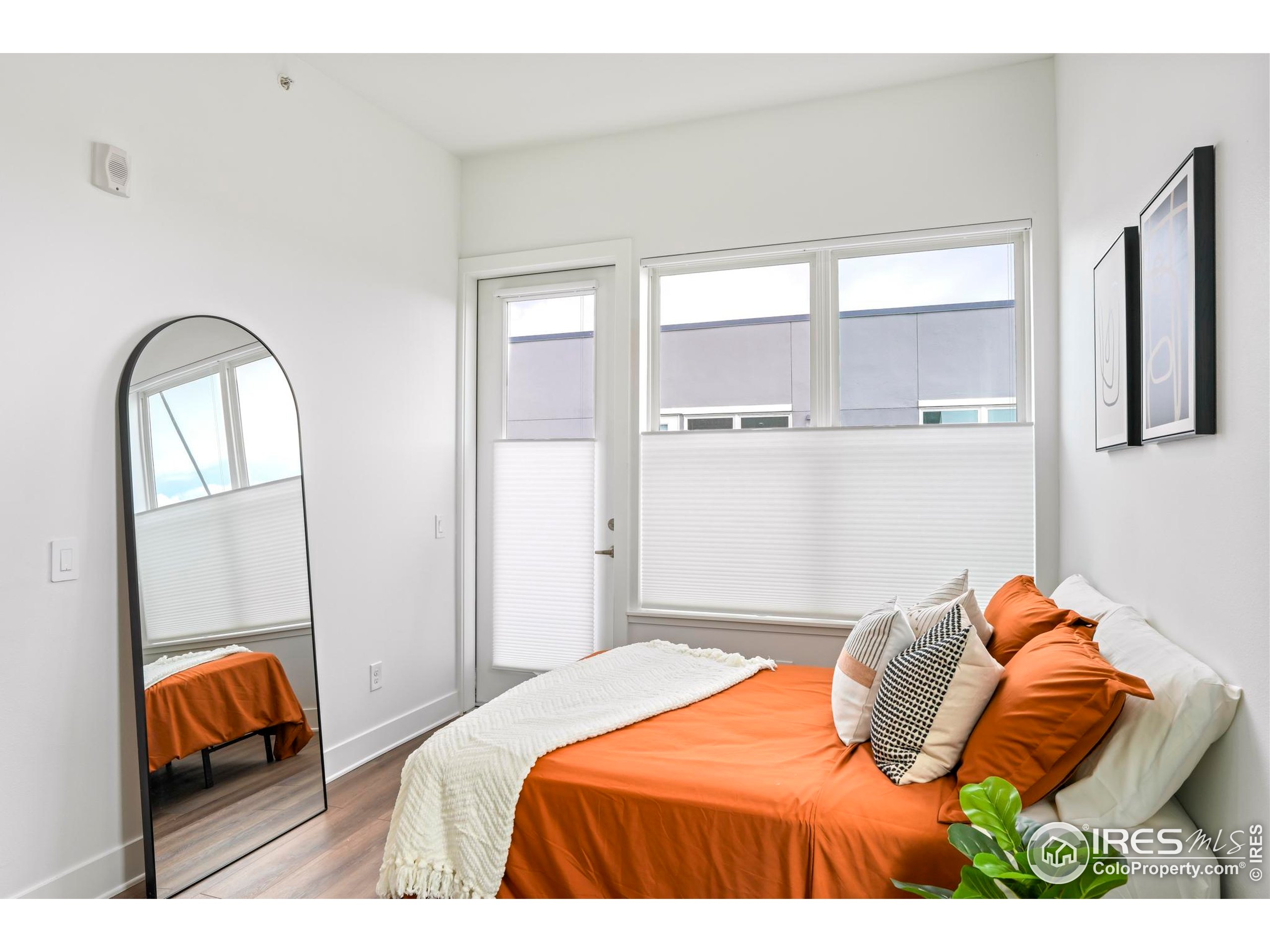 1707 Walnut St 306