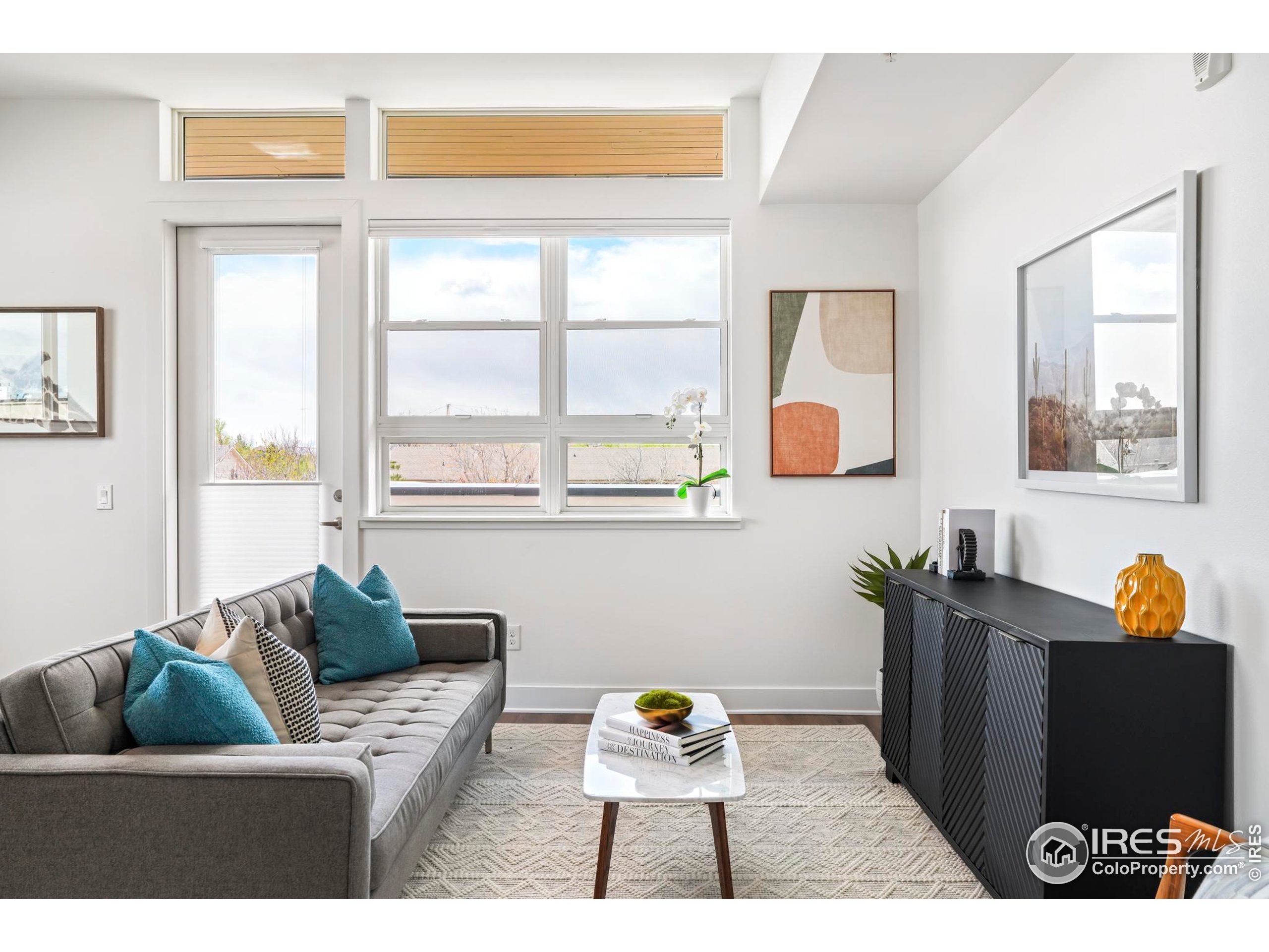 1707 Walnut St 306
