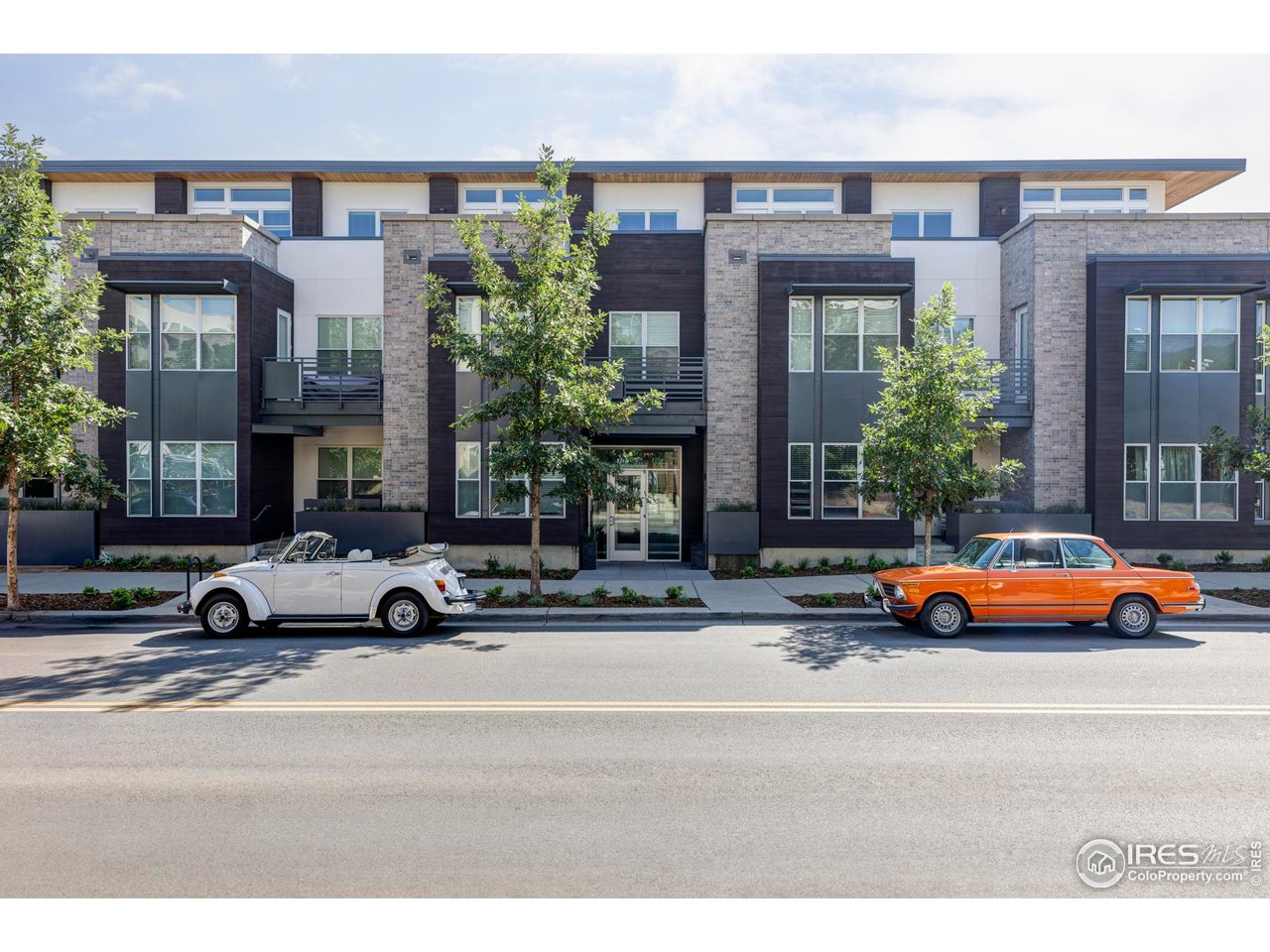 1707 Walnut St 210