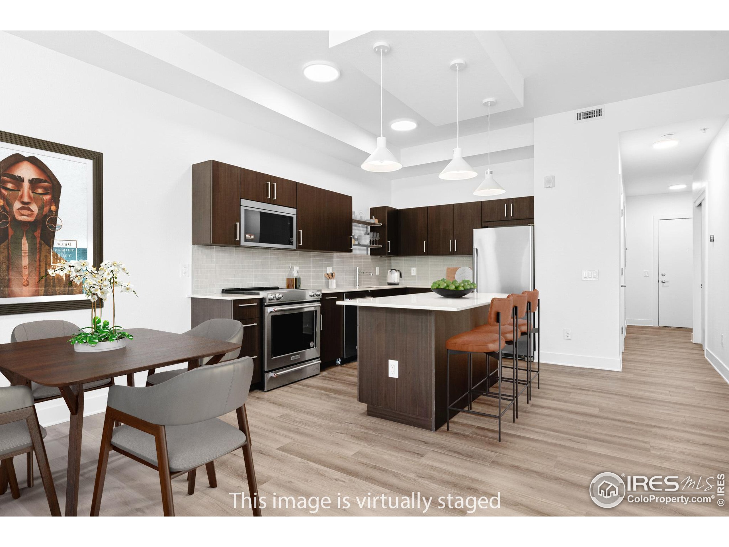 1707 Walnut St 203