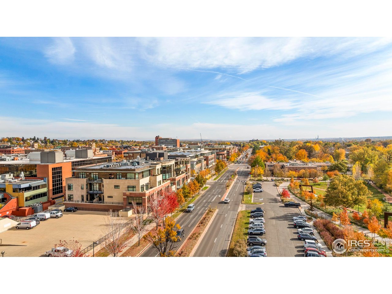 1077 Canyon Blvd 304