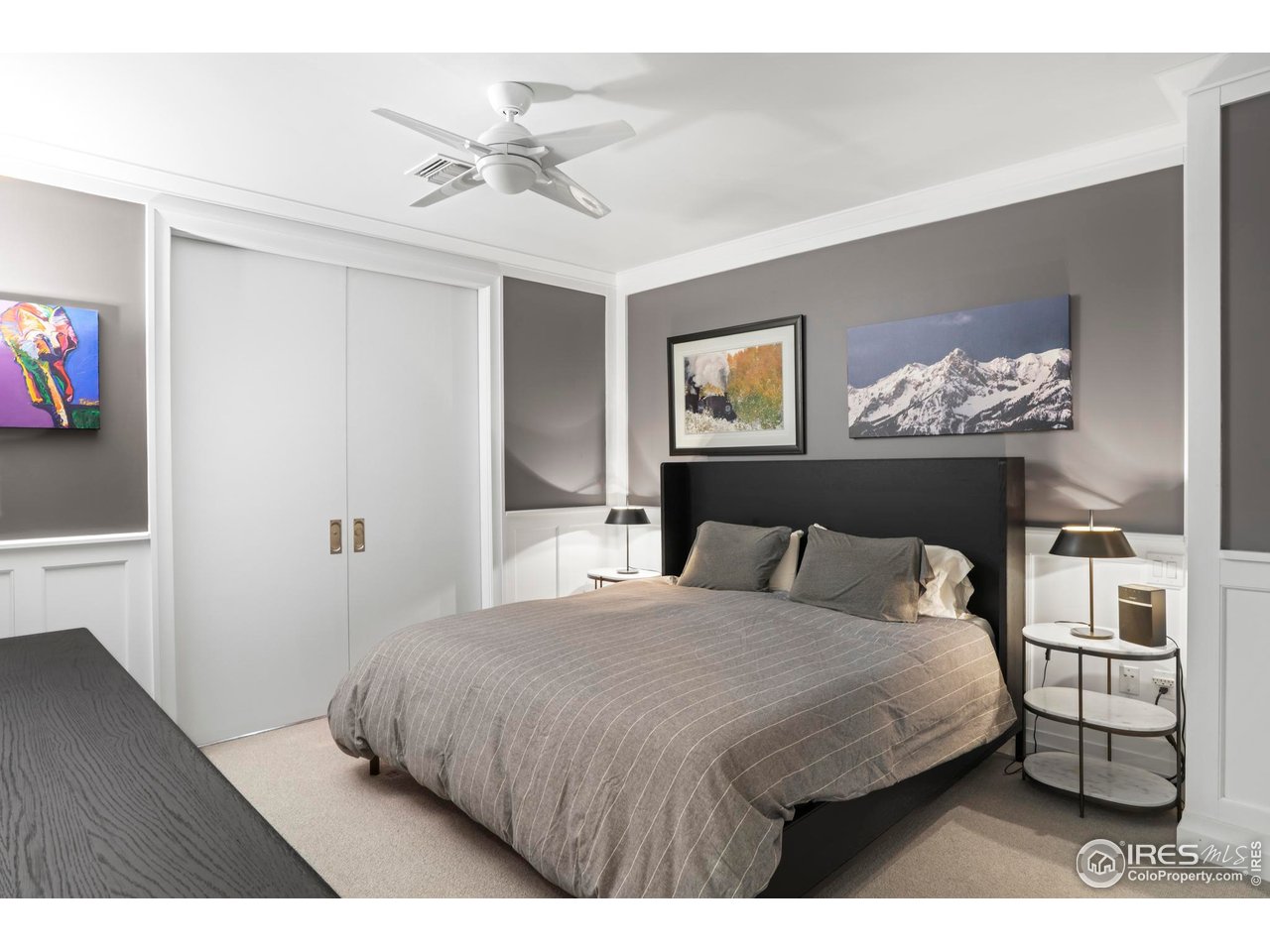 1155 Canyon Blvd 202