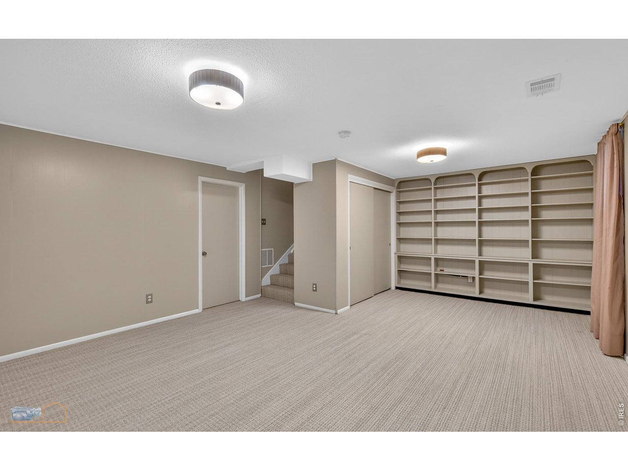 1462 Greenbriar Blvd