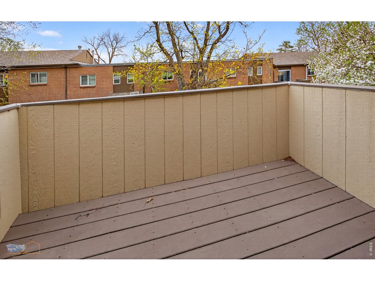 1462 Greenbriar Blvd