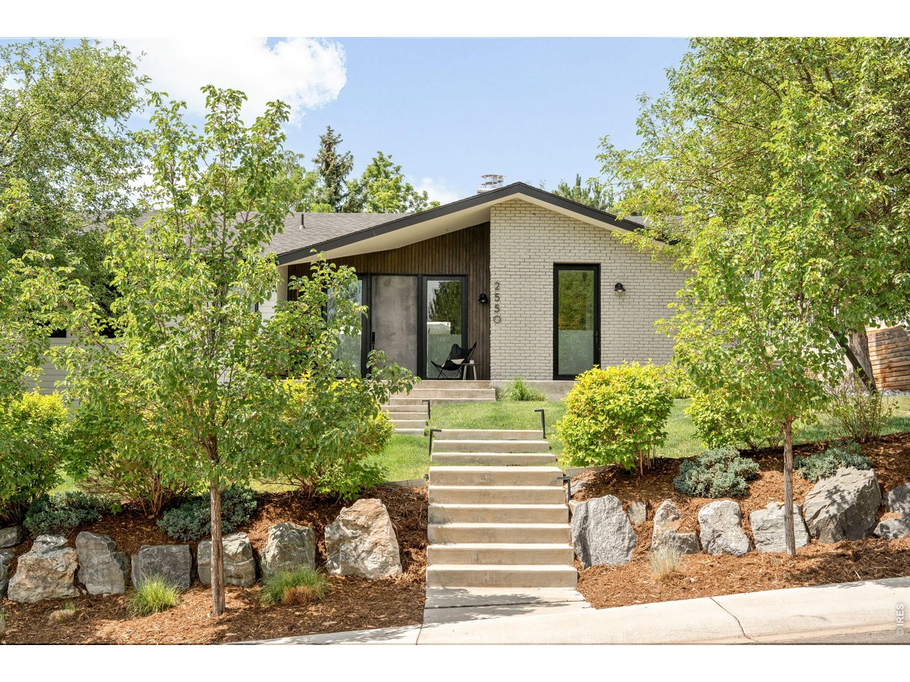 2550 Balsam Dr