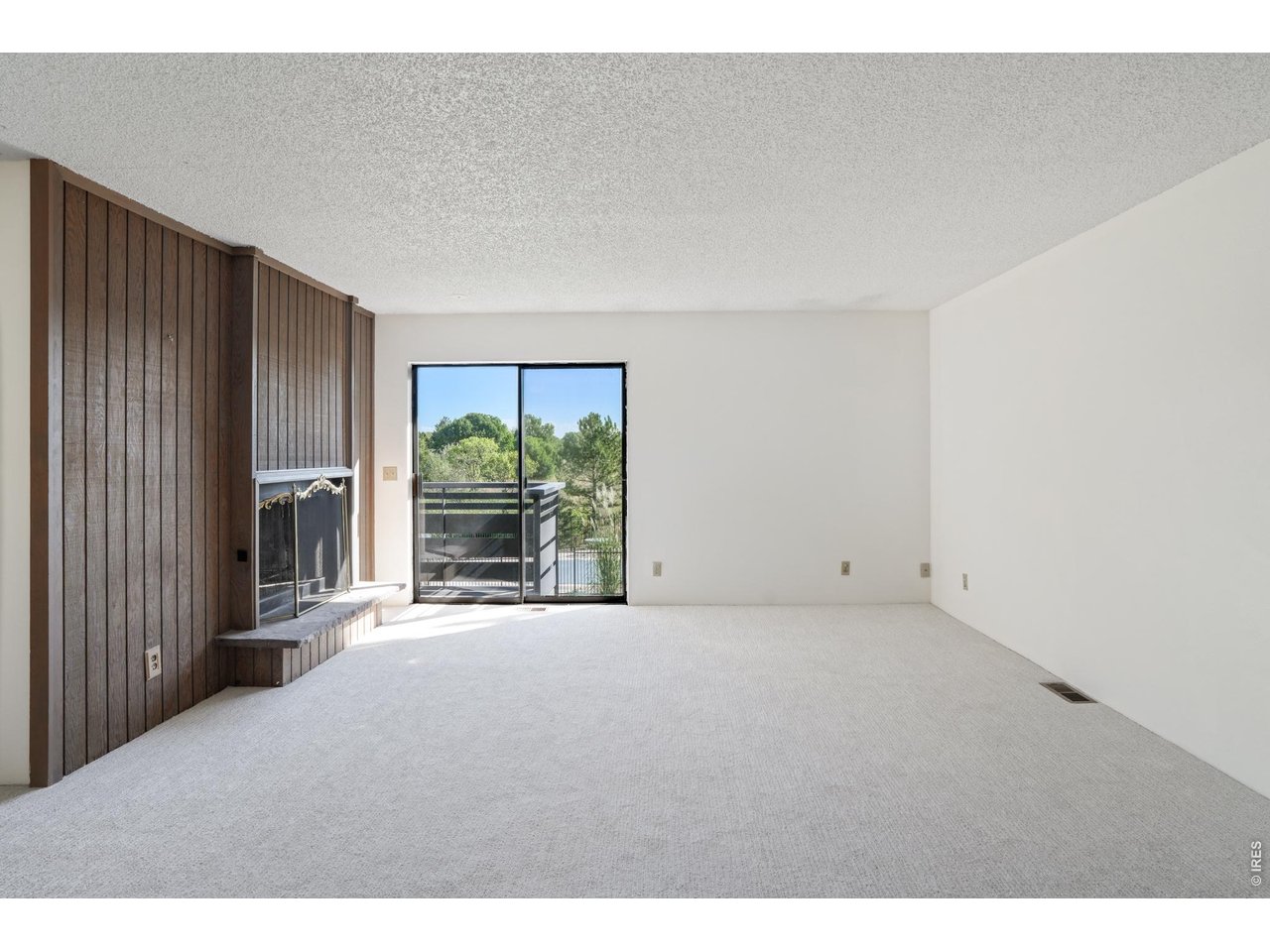 6525 Kalua Rd 204C