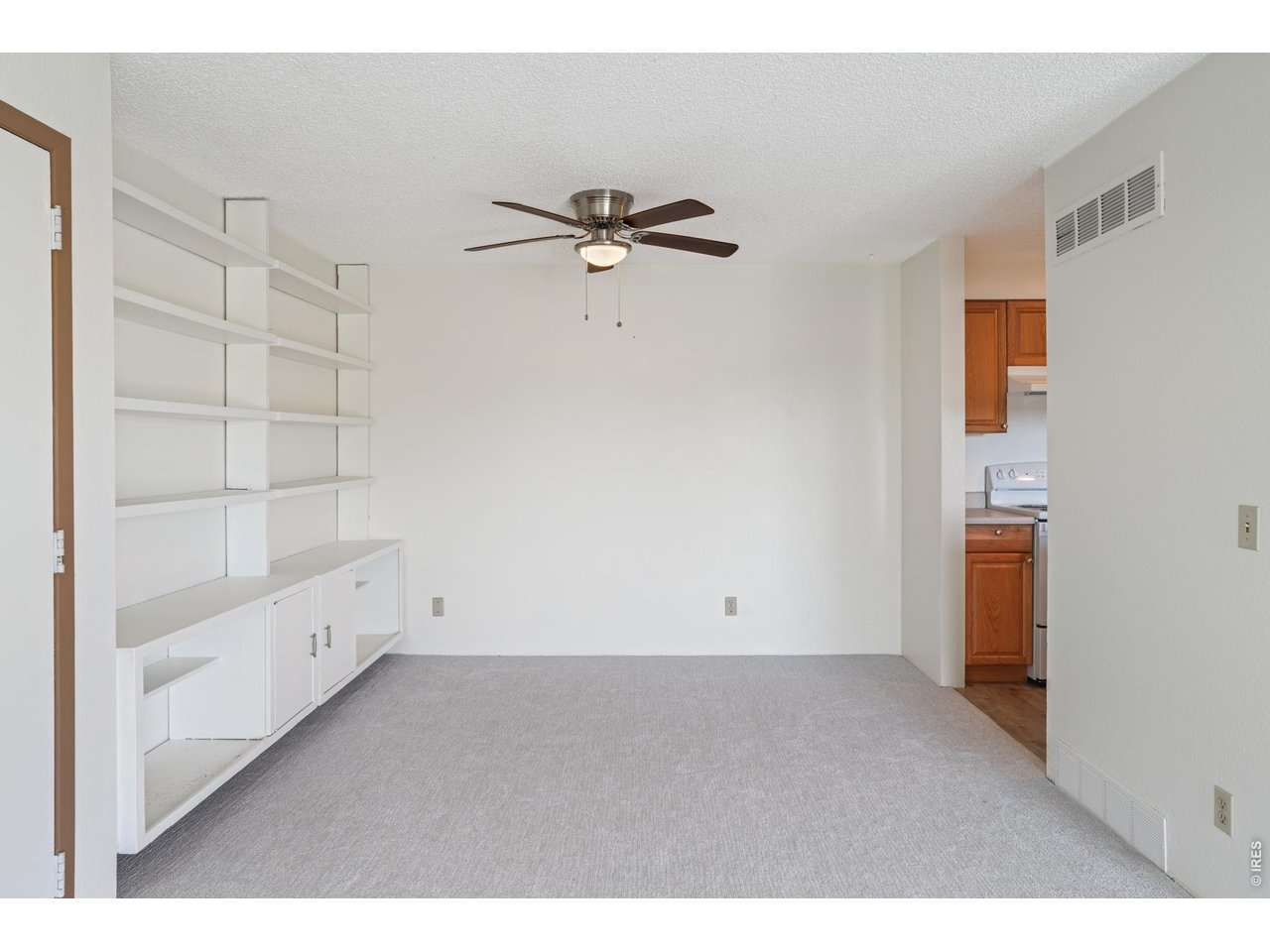 6525 Kalua Rd 204C