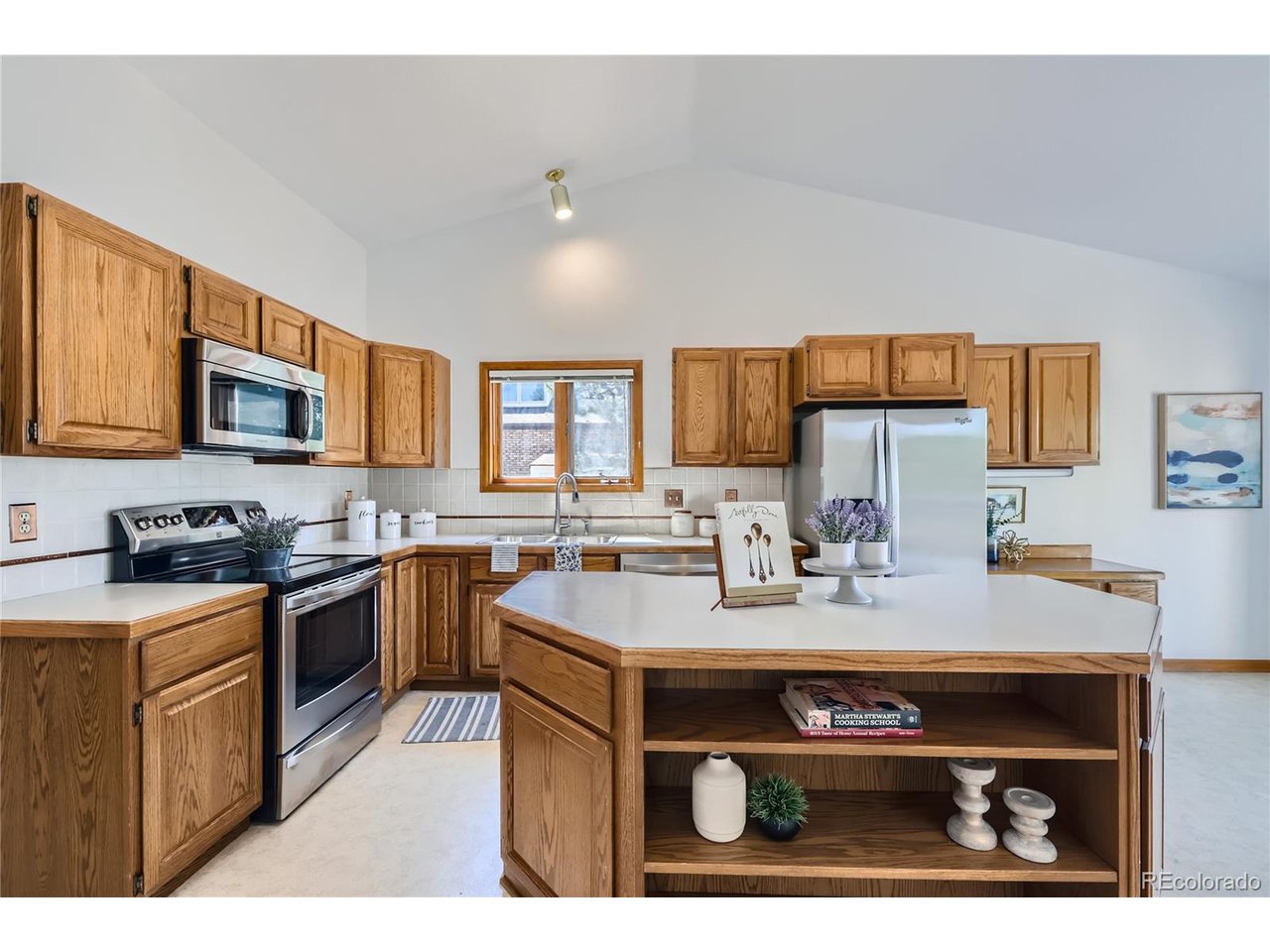 7615 Estate Cir