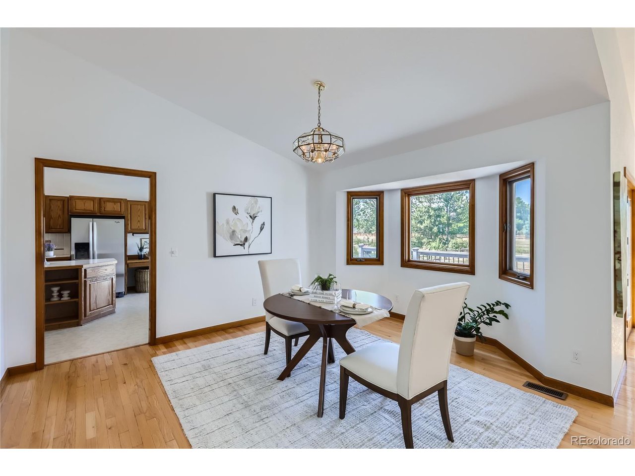 7615 Estate Cir