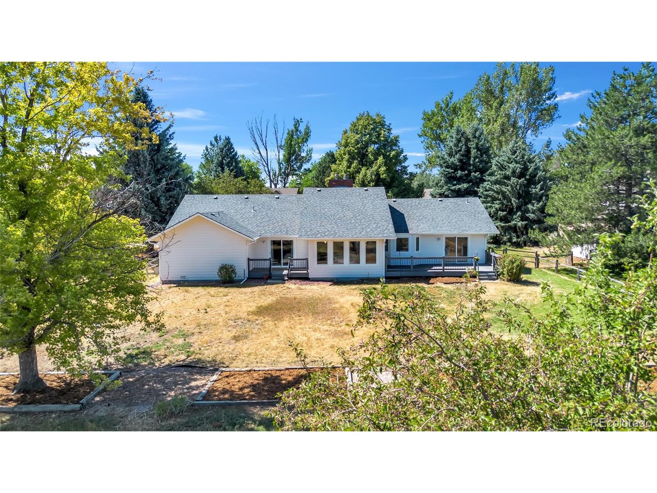 7615 Estate Cir