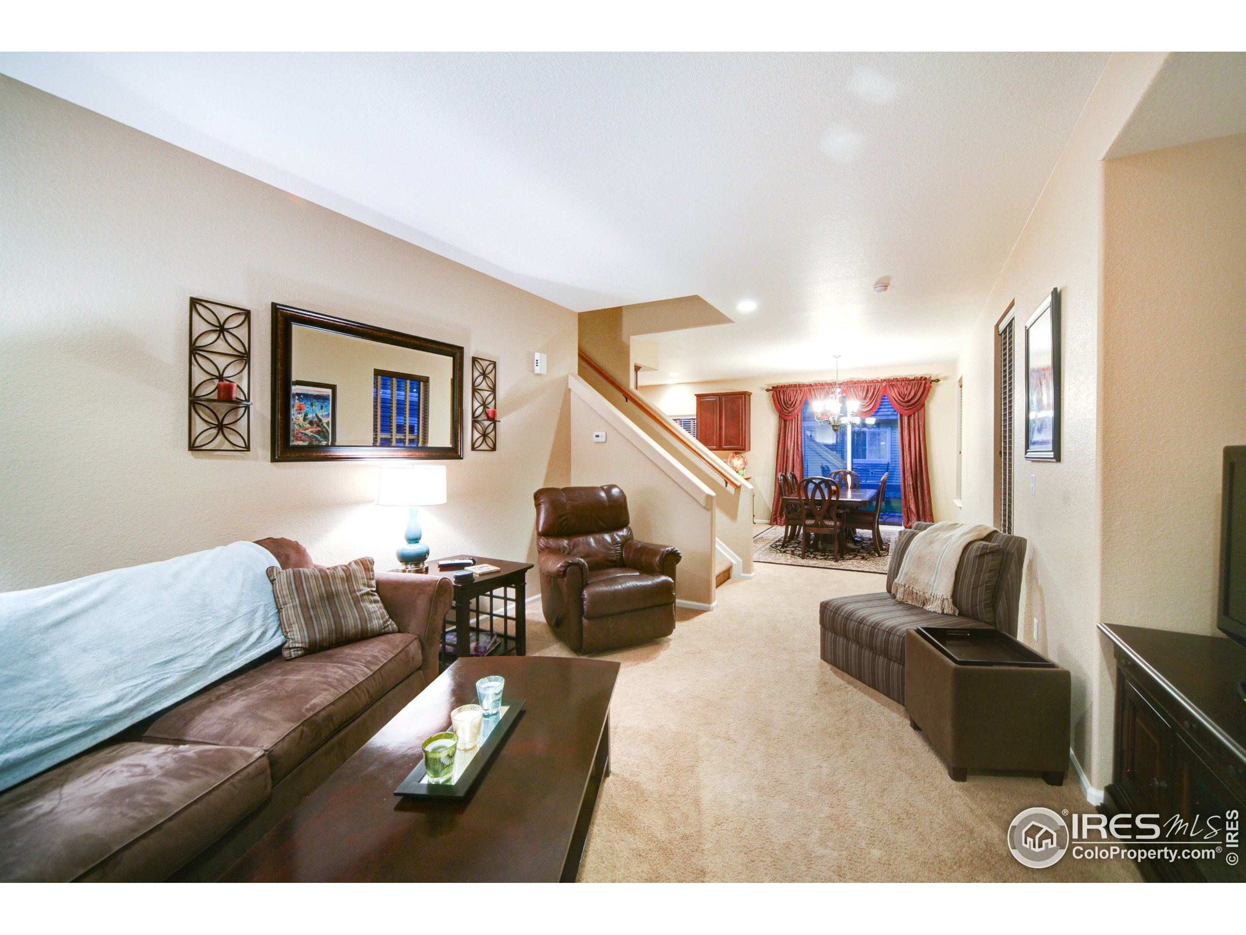 1000 Rosehill Dr