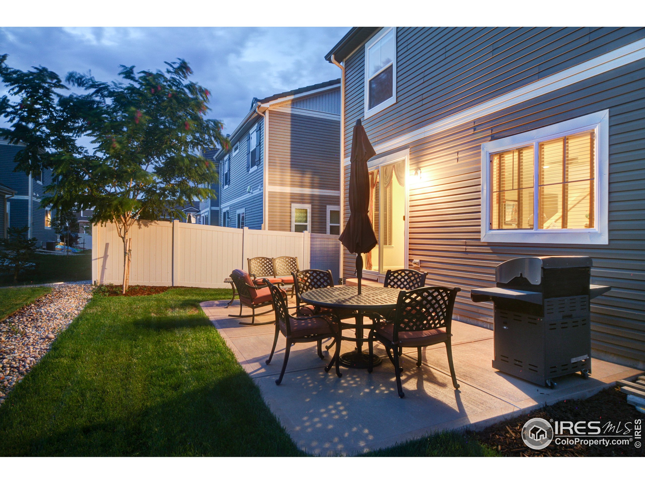 1000 Rosehill Dr