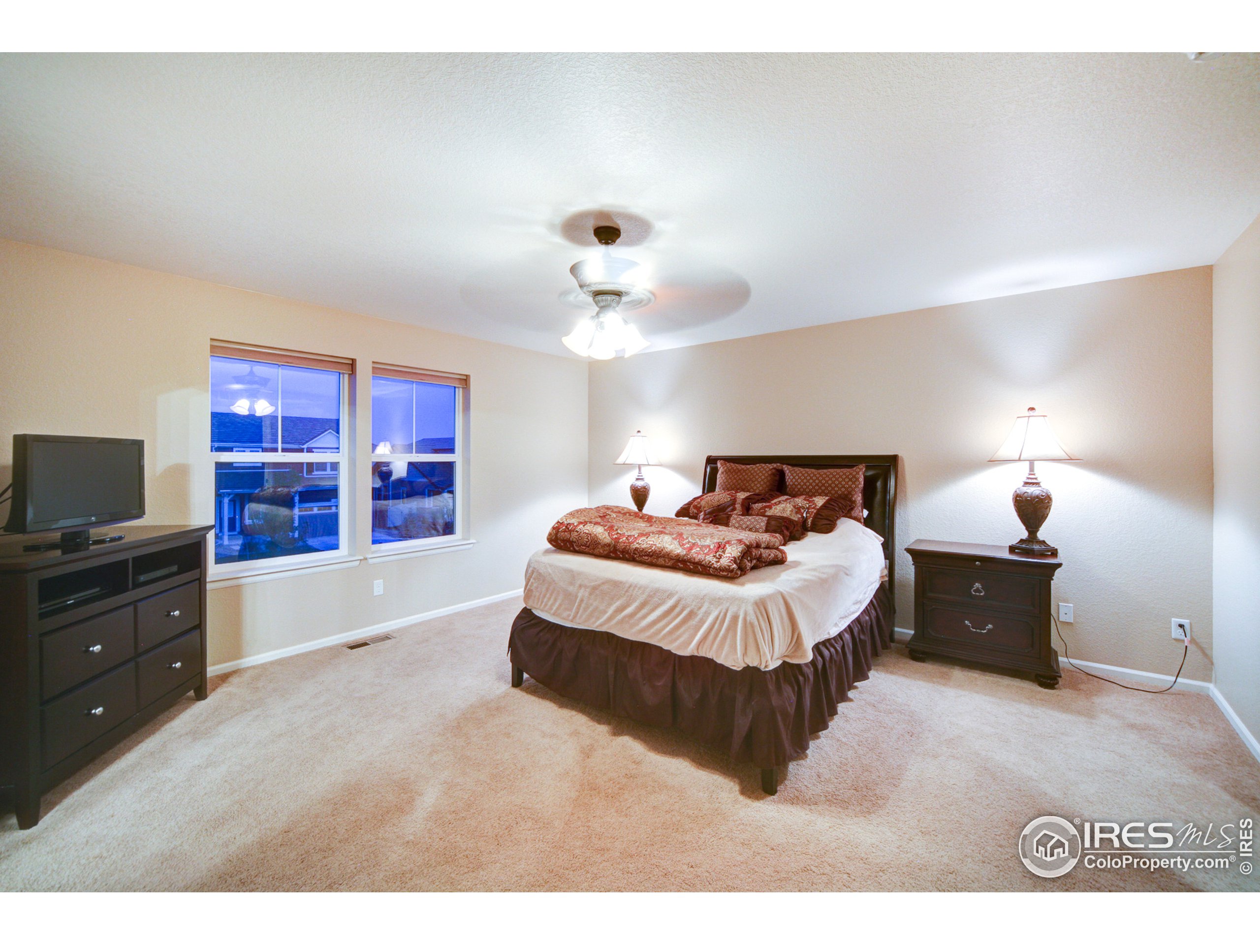 1000 Rosehill Dr