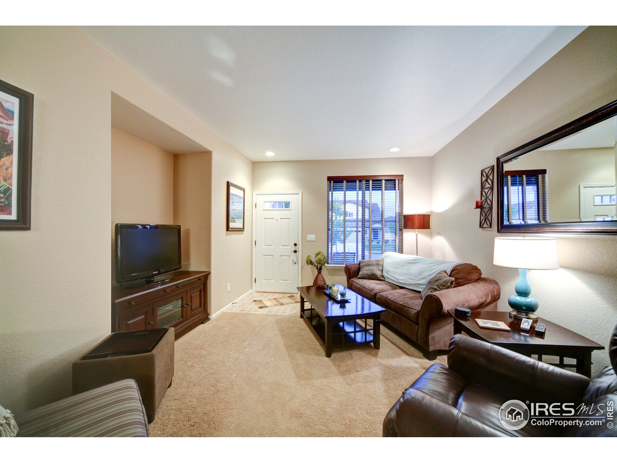 1000 Rosehill Dr