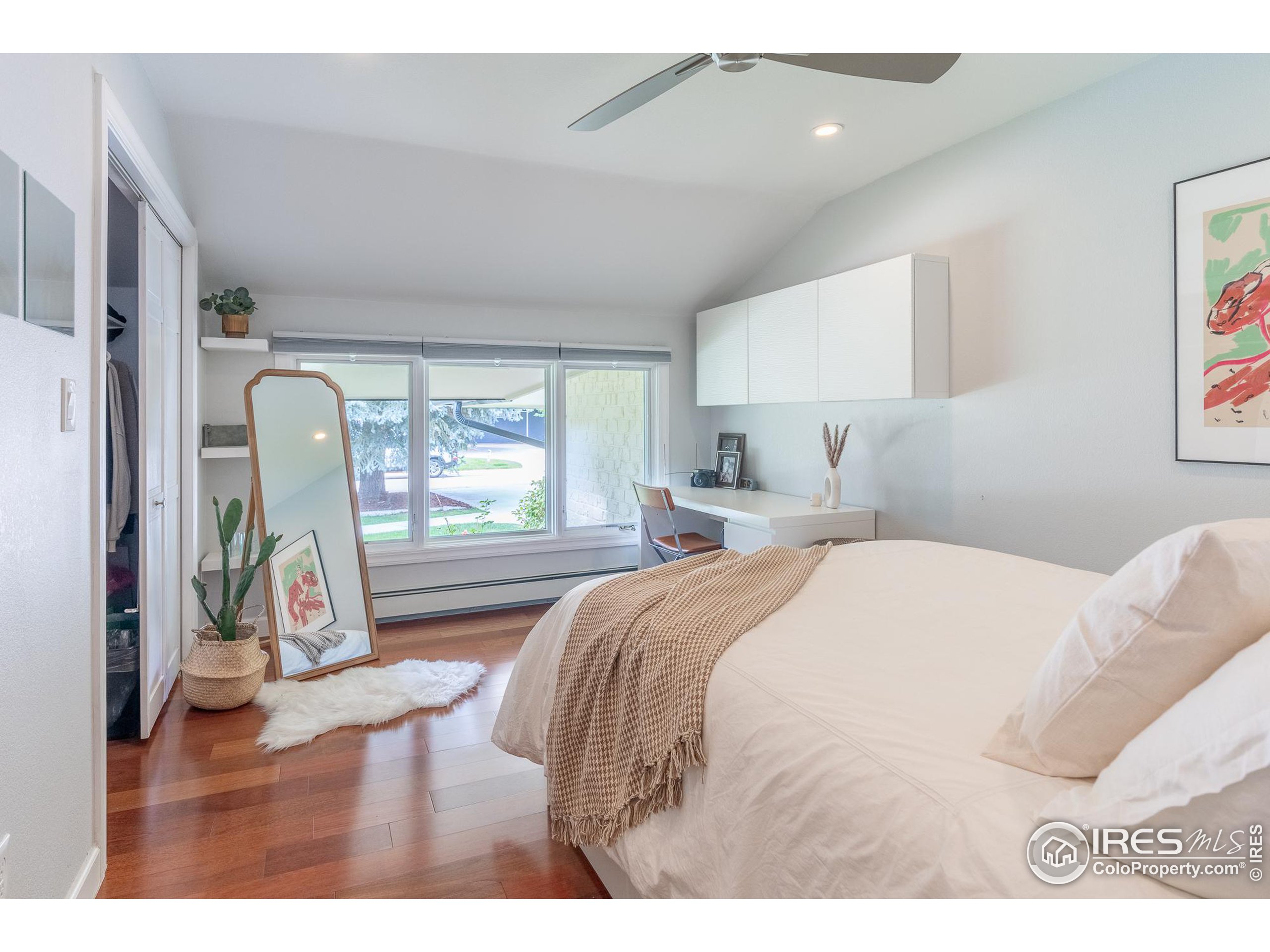 6997 Indian Peaks Trl