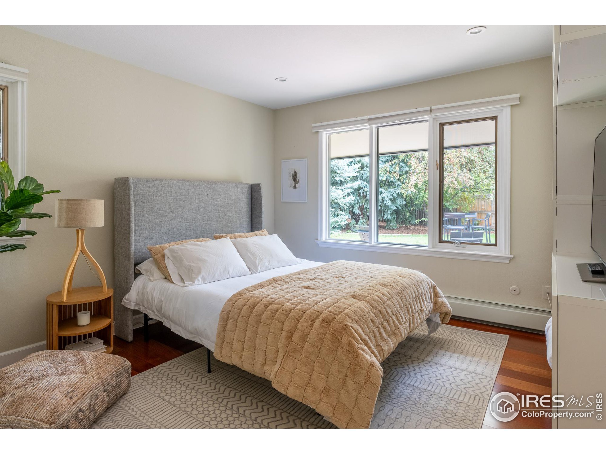 6997 Indian Peaks Trl