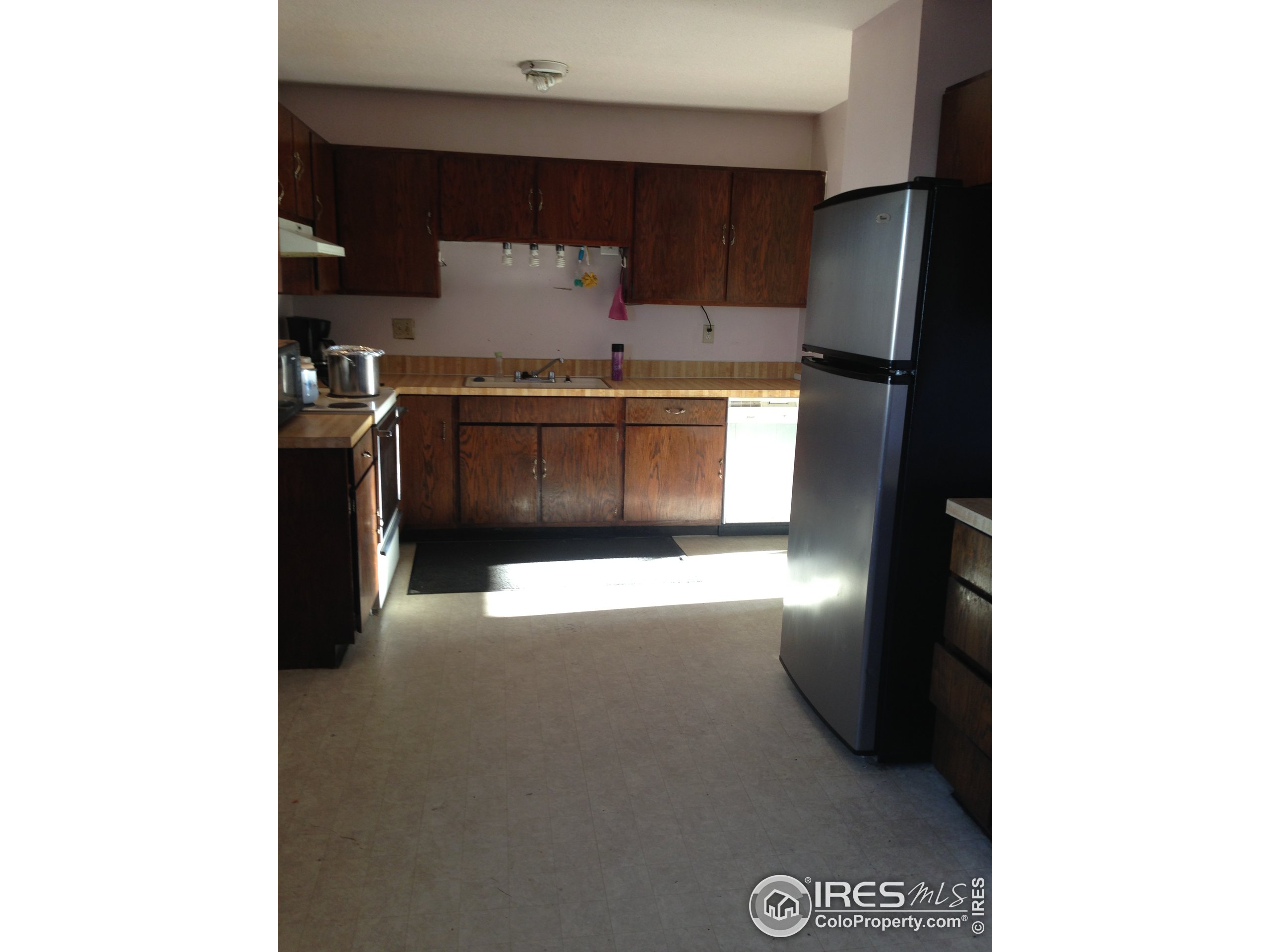 6997 Indian Peaks Trl