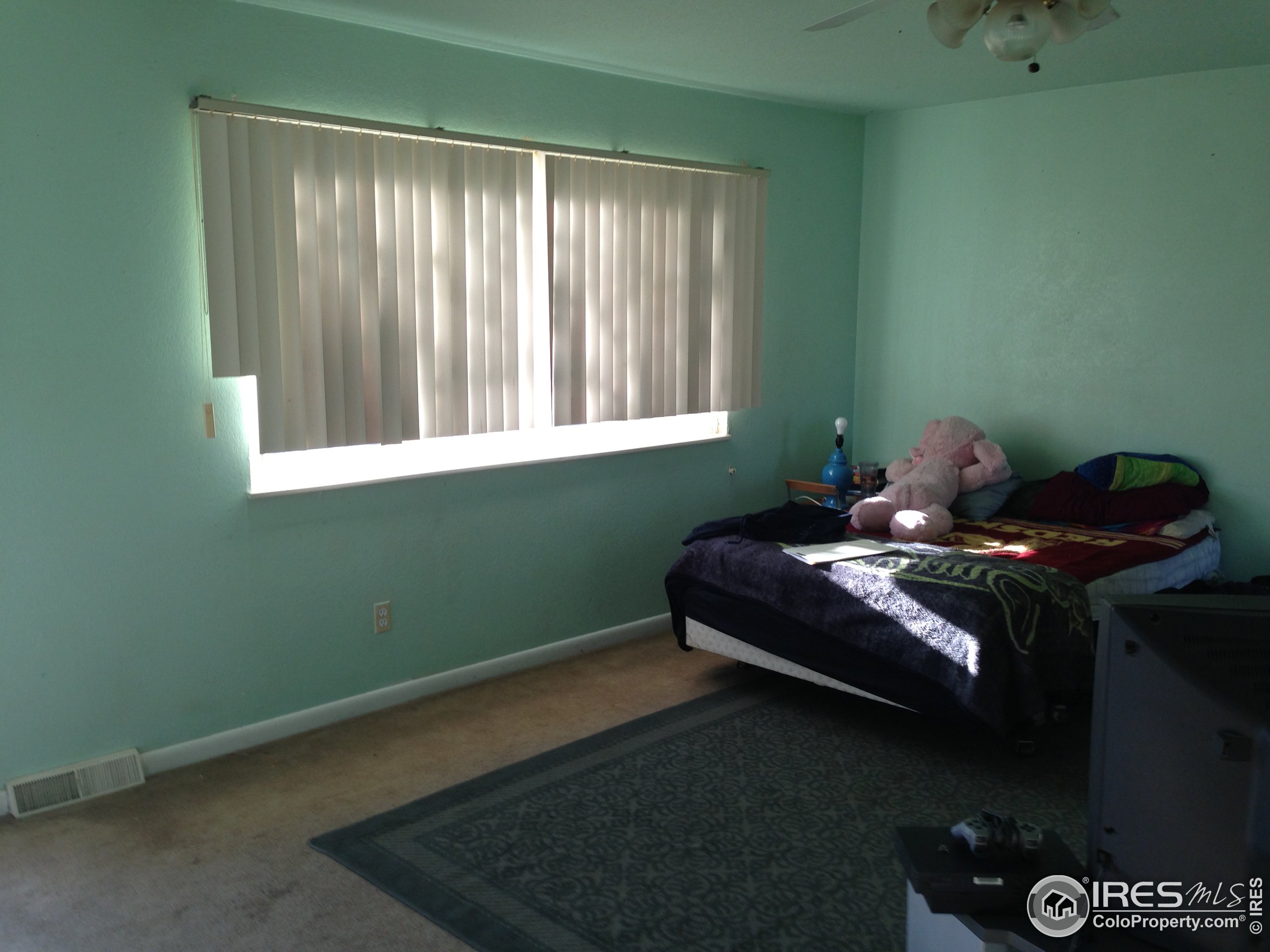 6997 Indian Peaks Trl