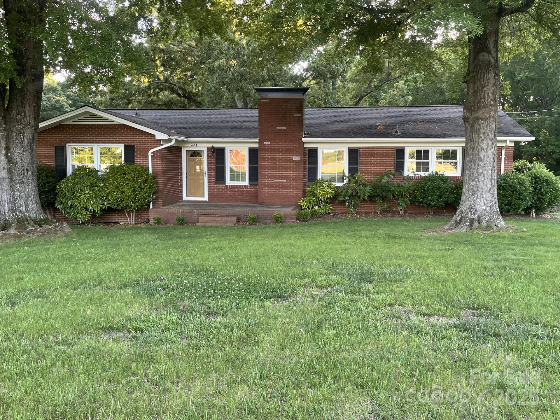 224 Locust Avenue