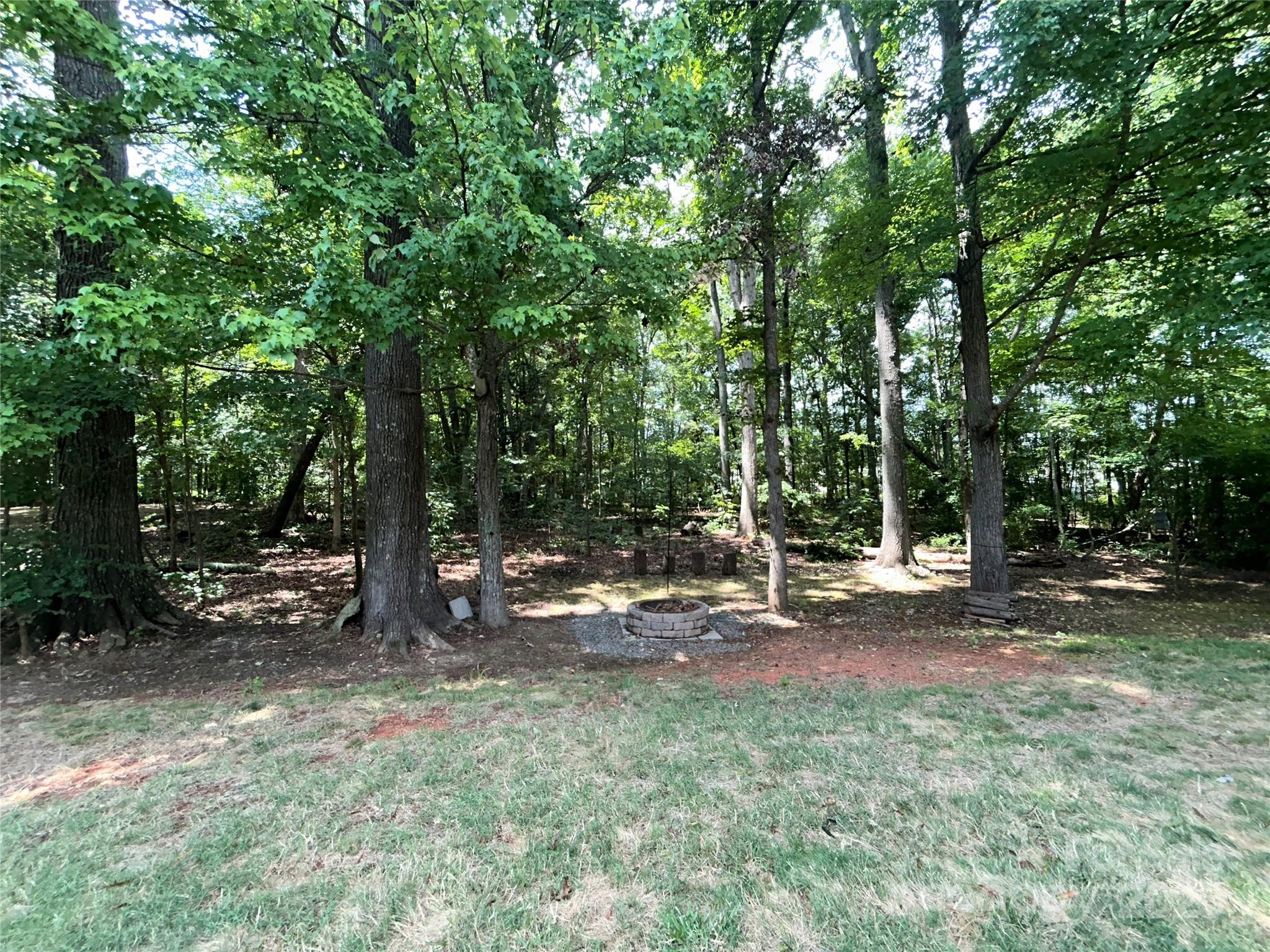 2124 Gambrel Way