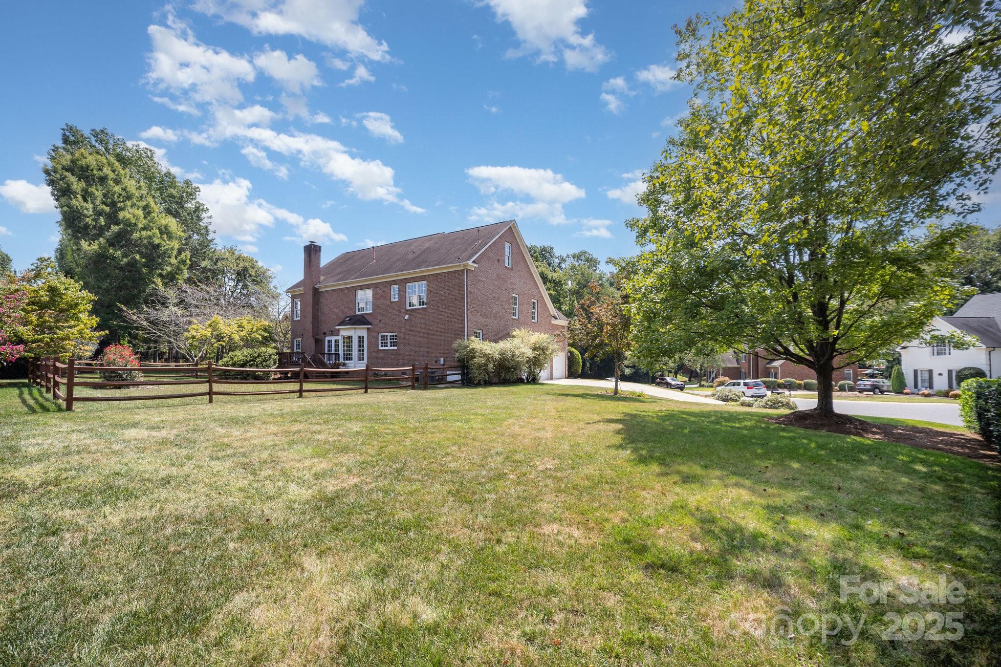 8603 Dillingham Court