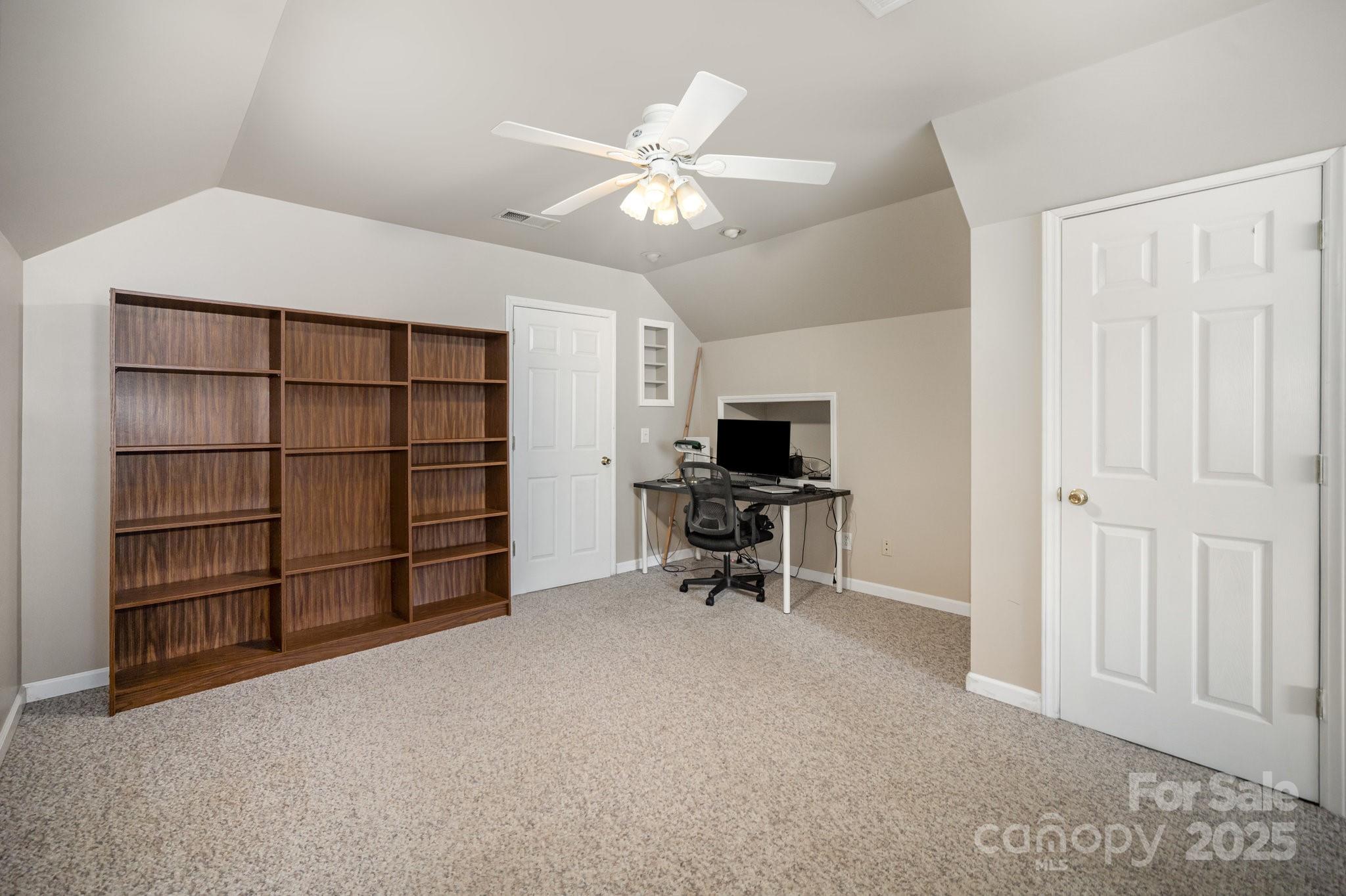 8603 Dillingham Court