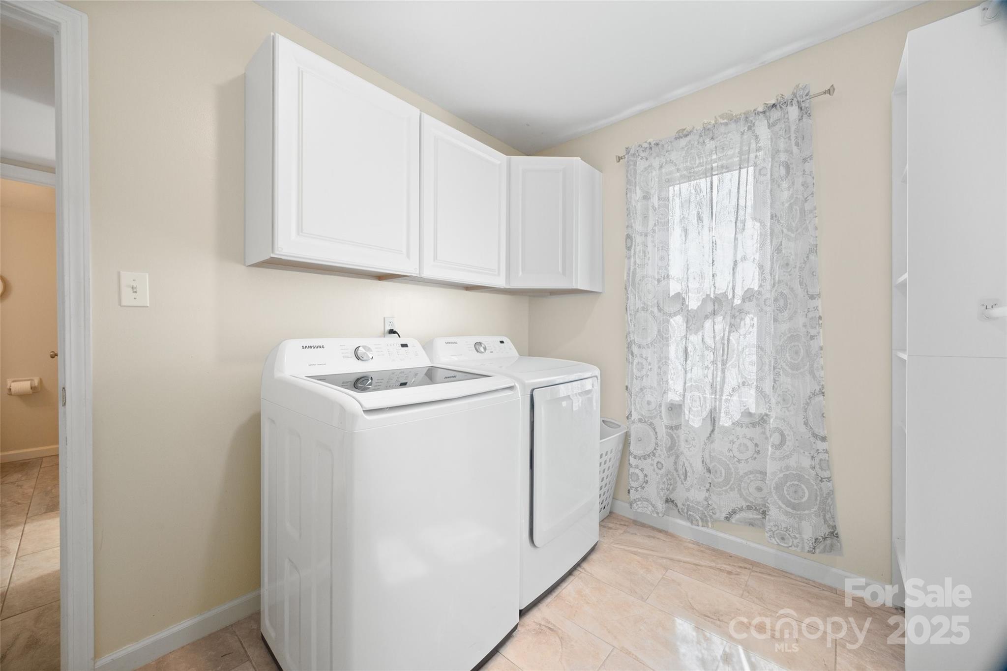 7304 Entwhistle Court