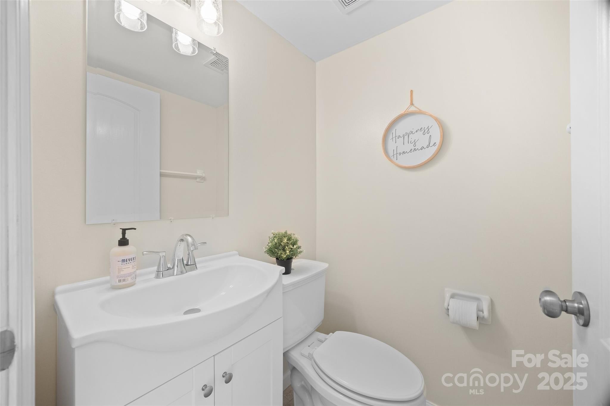 7304 Entwhistle Court