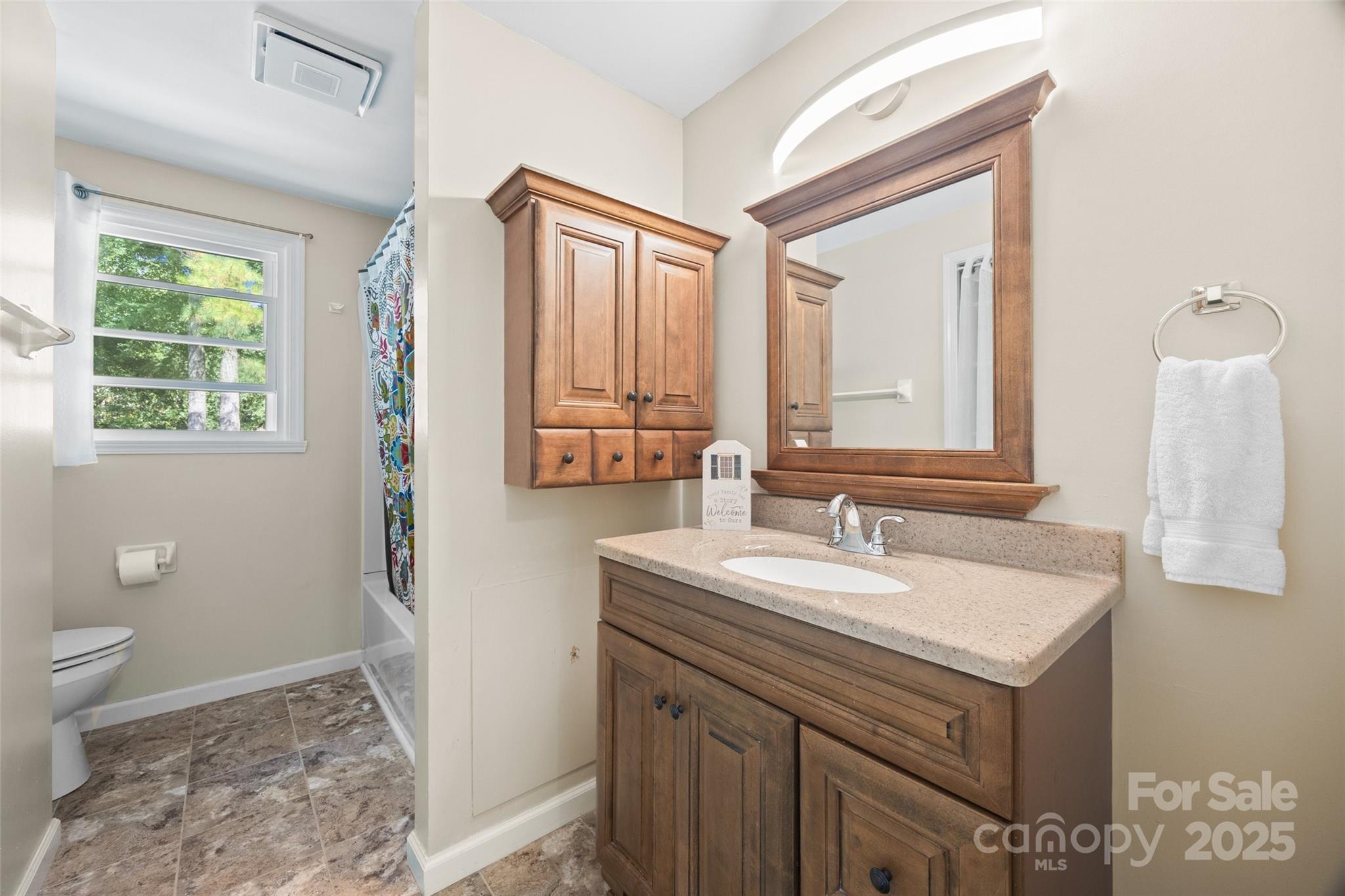 7304 Entwhistle Court