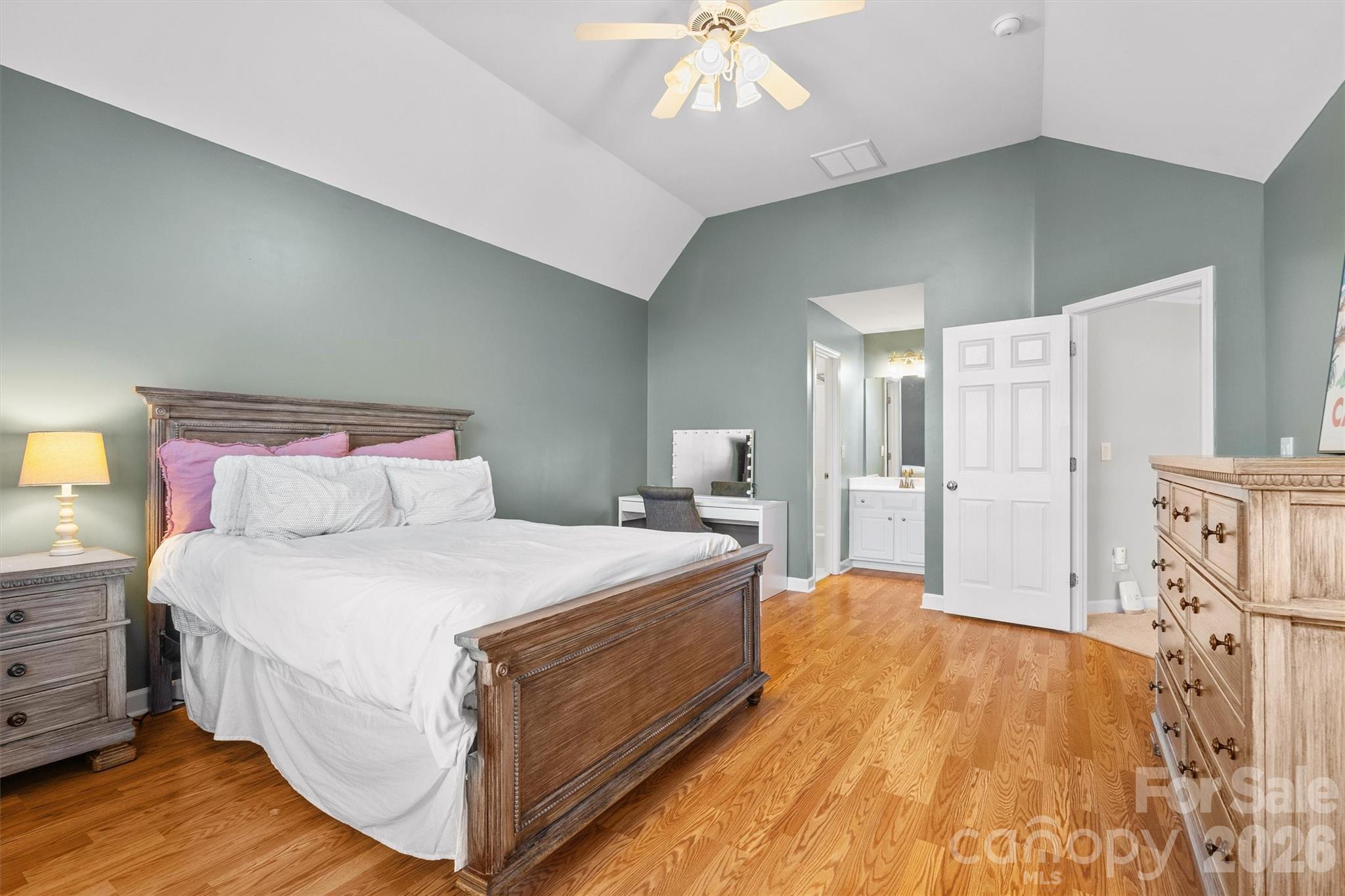 4210 Wallbrook Drive