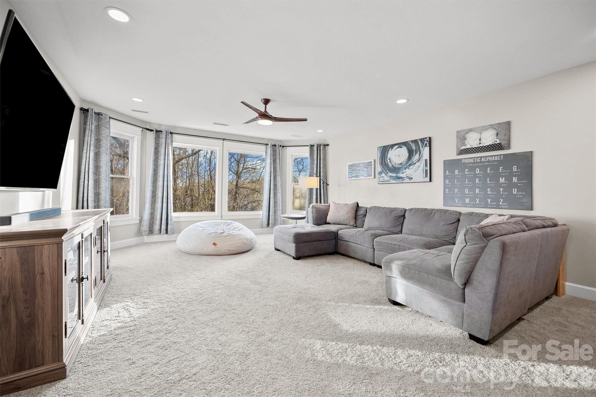 4210 Wallbrook Drive