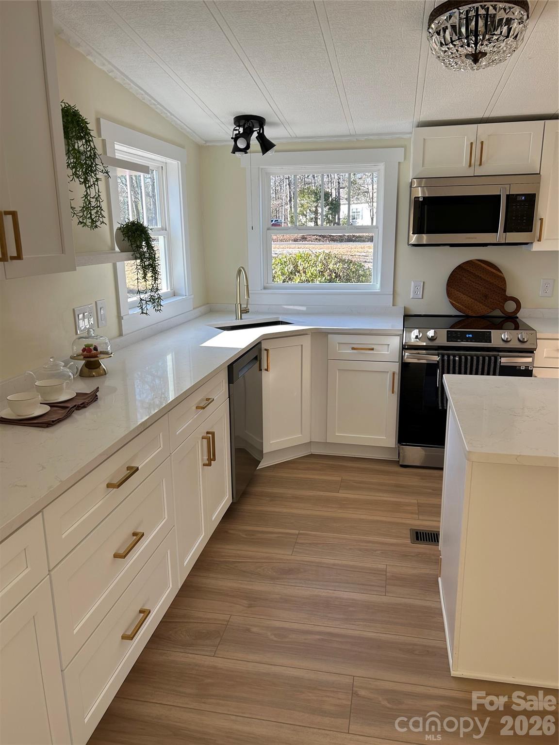 13215 Peppercorn Lane