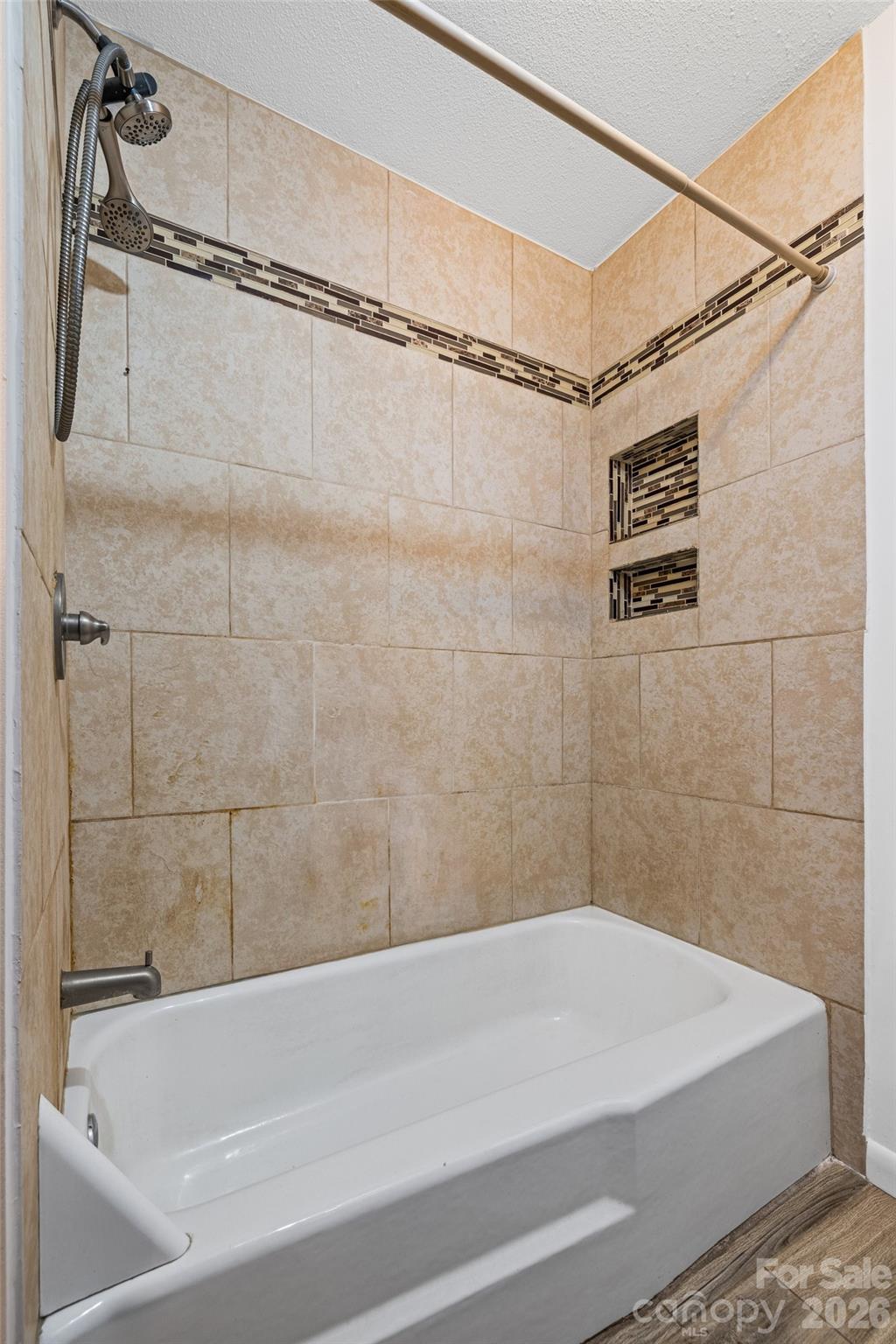 2636 Park Road Unit: B