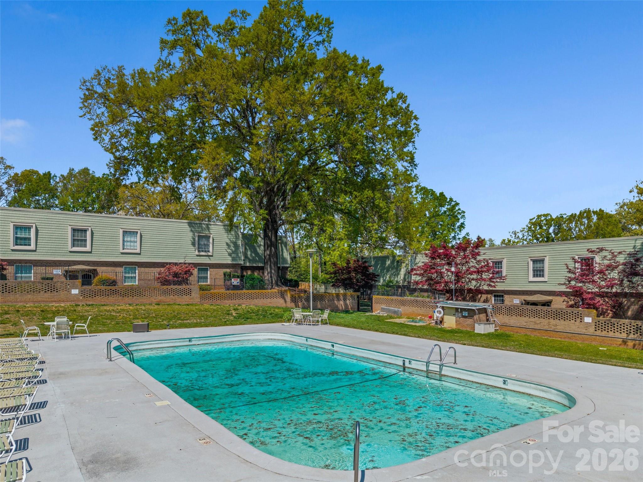 2636 Park Road Unit: B