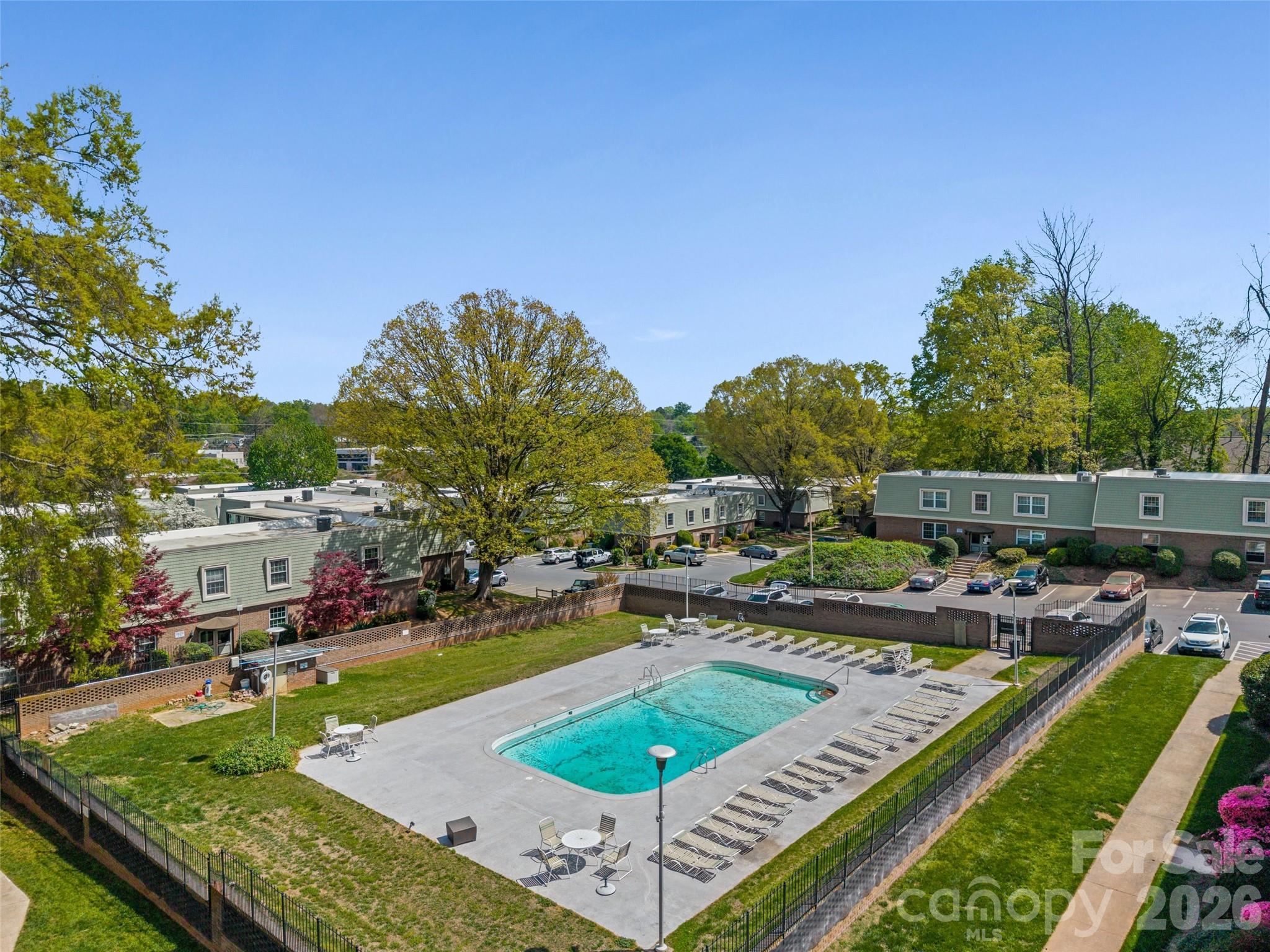 2636 Park Road Unit: B