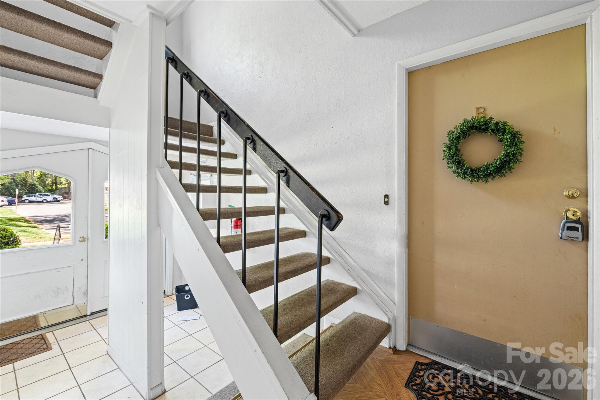 2636 Park Road Unit: B