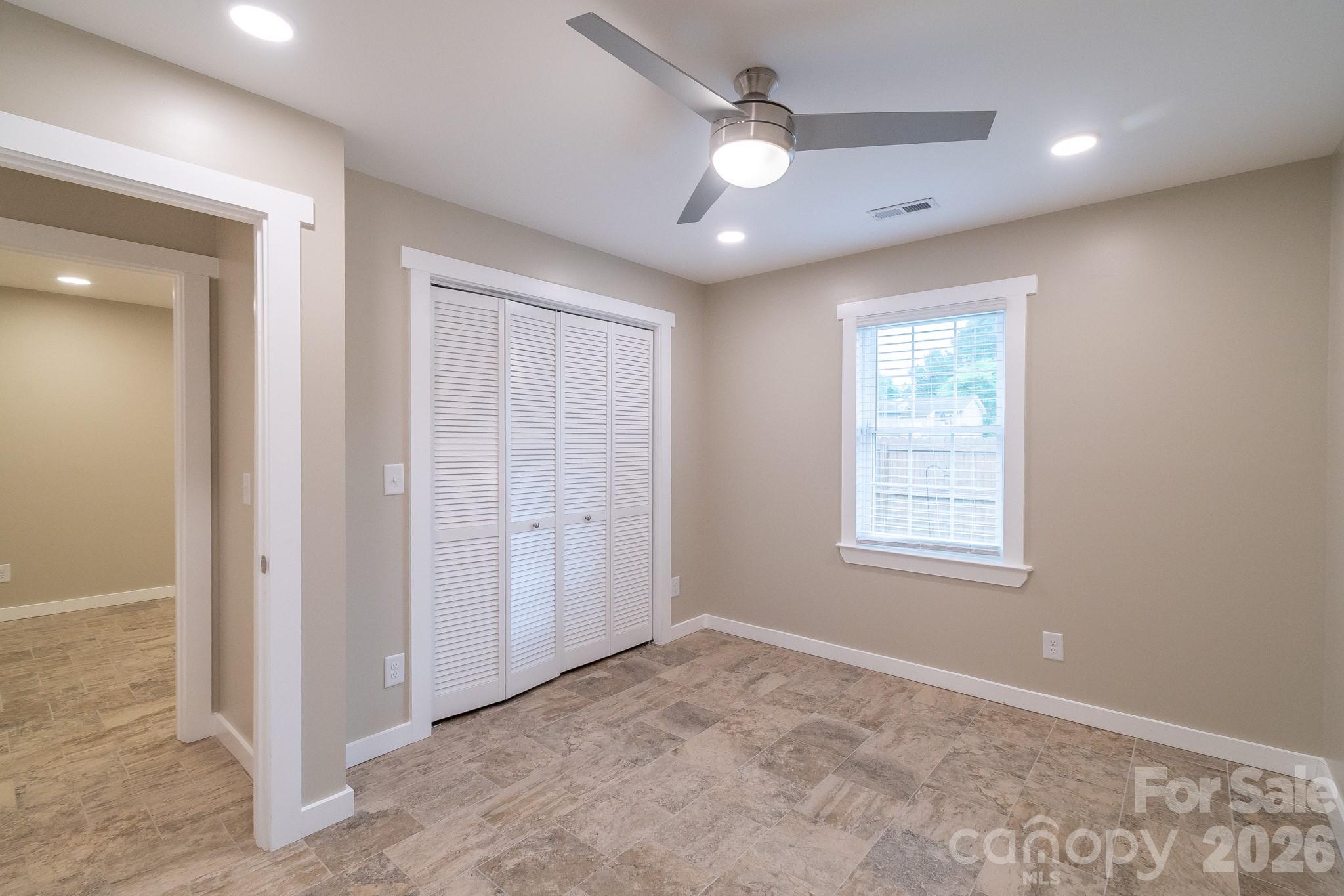 310 Groves Avenue