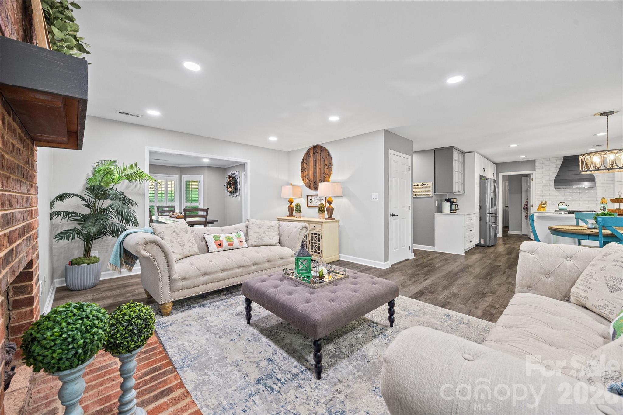 1472 Old Tara Lane