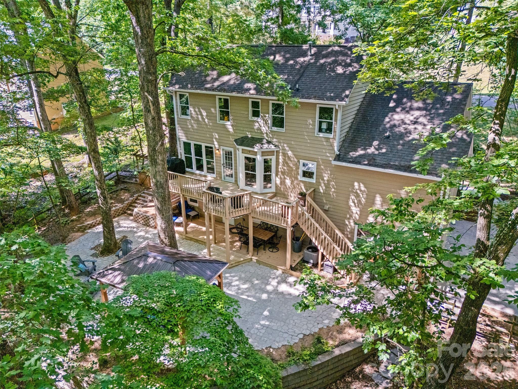 1472 Old Tara Lane