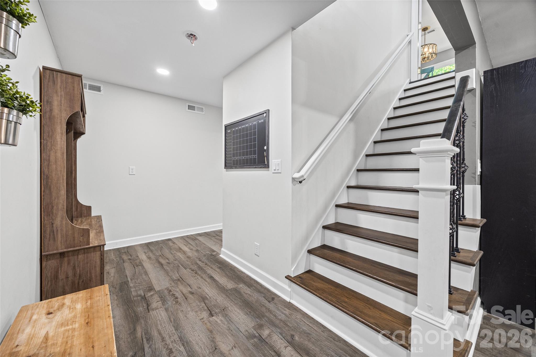 1472 Old Tara Lane